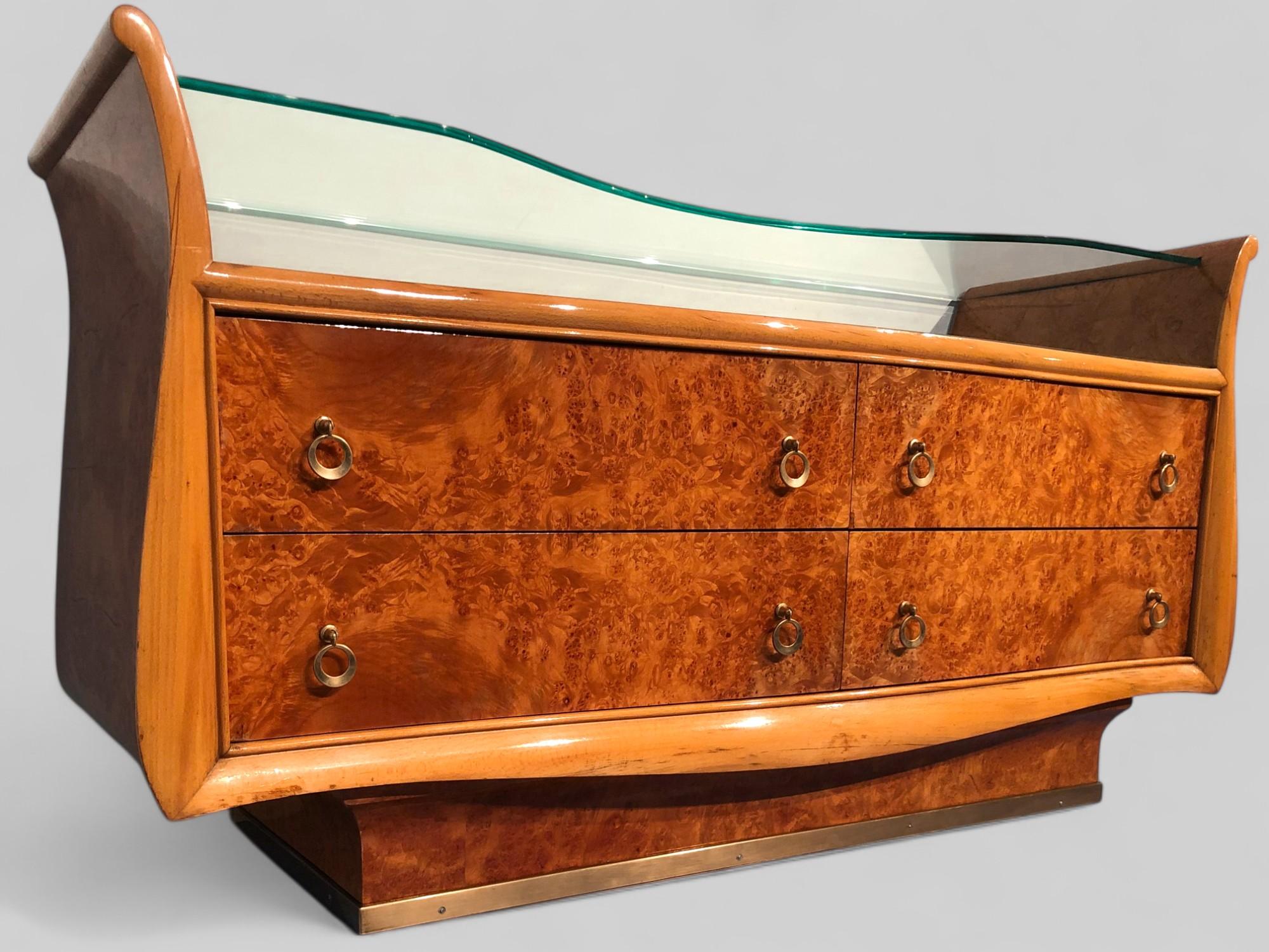Mid-20th Century Italian Mid-Century Modern Chest of Drawers in Birch Briar Root, 1950s For Sale