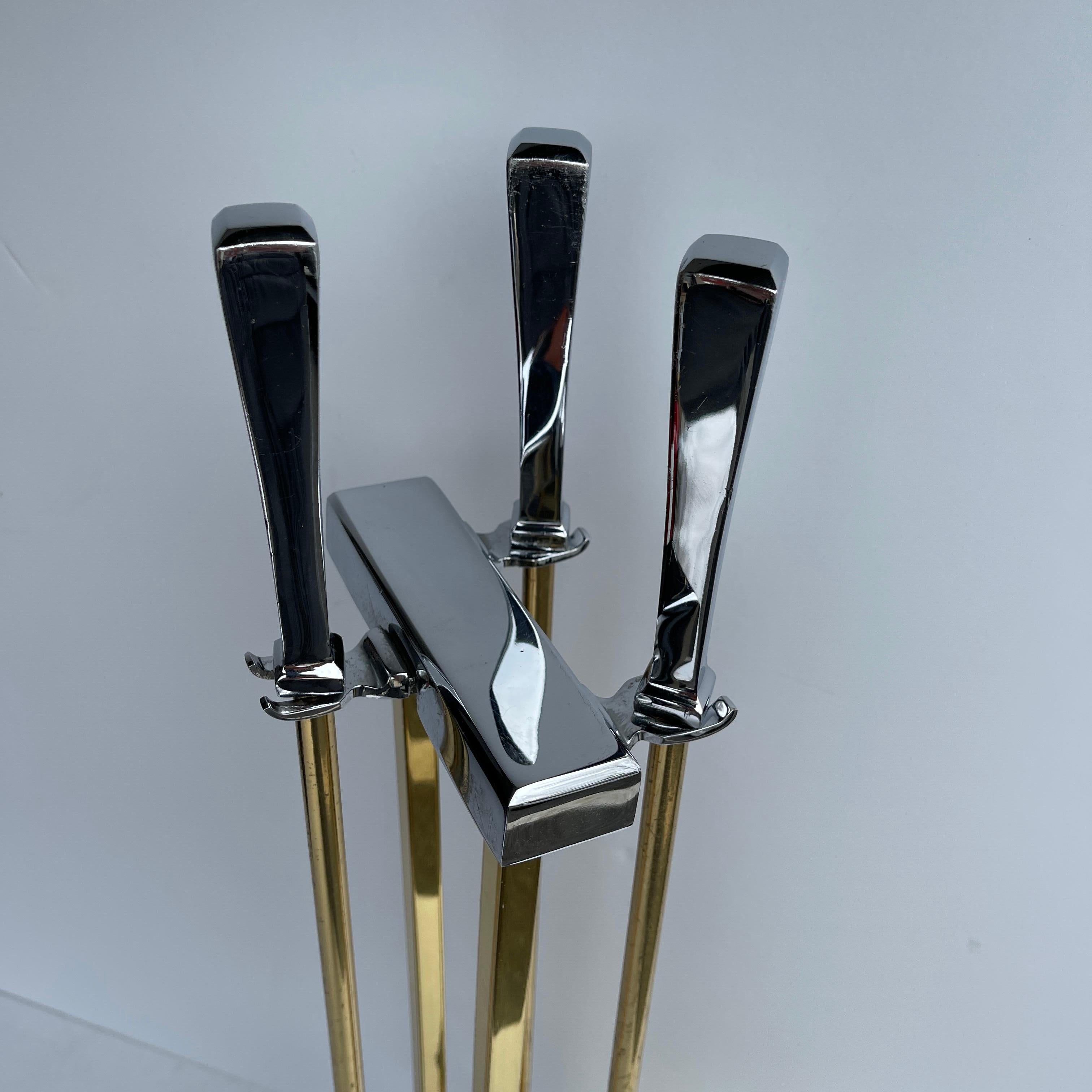 Italian Mid-Century Modern Chrome and Brass Fireplace Tools For Sale 7