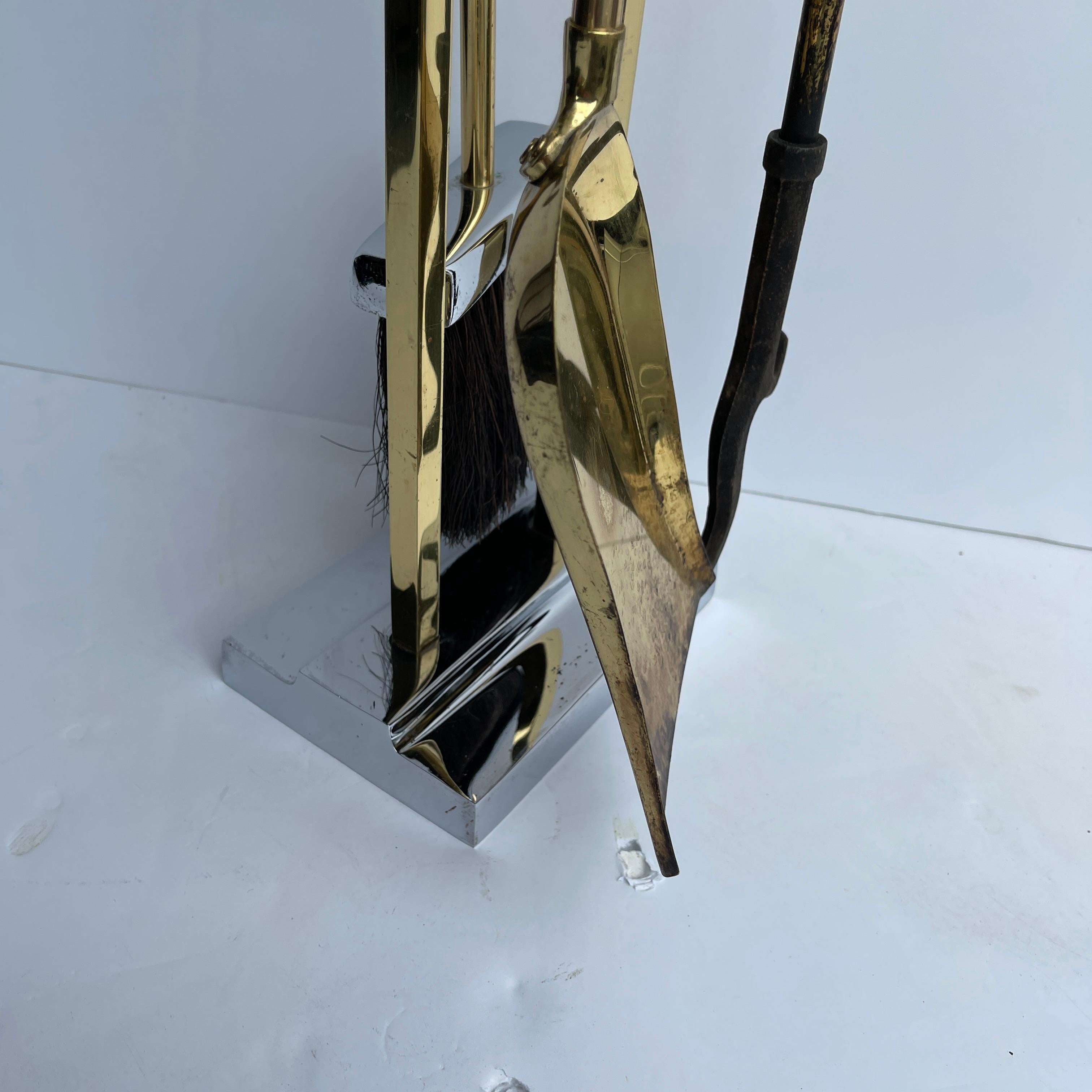Italian Mid-Century Modern Chrome and Brass Fireplace Tools For Sale 9