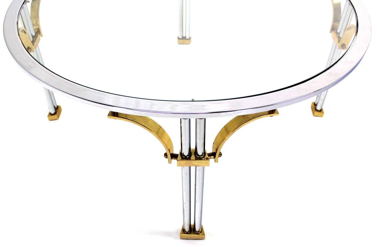 Ottone Tavolino da caffè rotondo in ottone cromato della metà del secolo scorso MINT! in vendita