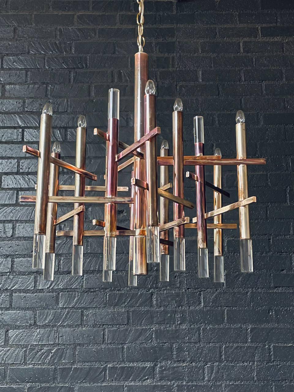 Mid-20th Century Italian Mid-Century Modern Chrome & Lucite Chandelier by Gaetano Sciolari For Sale