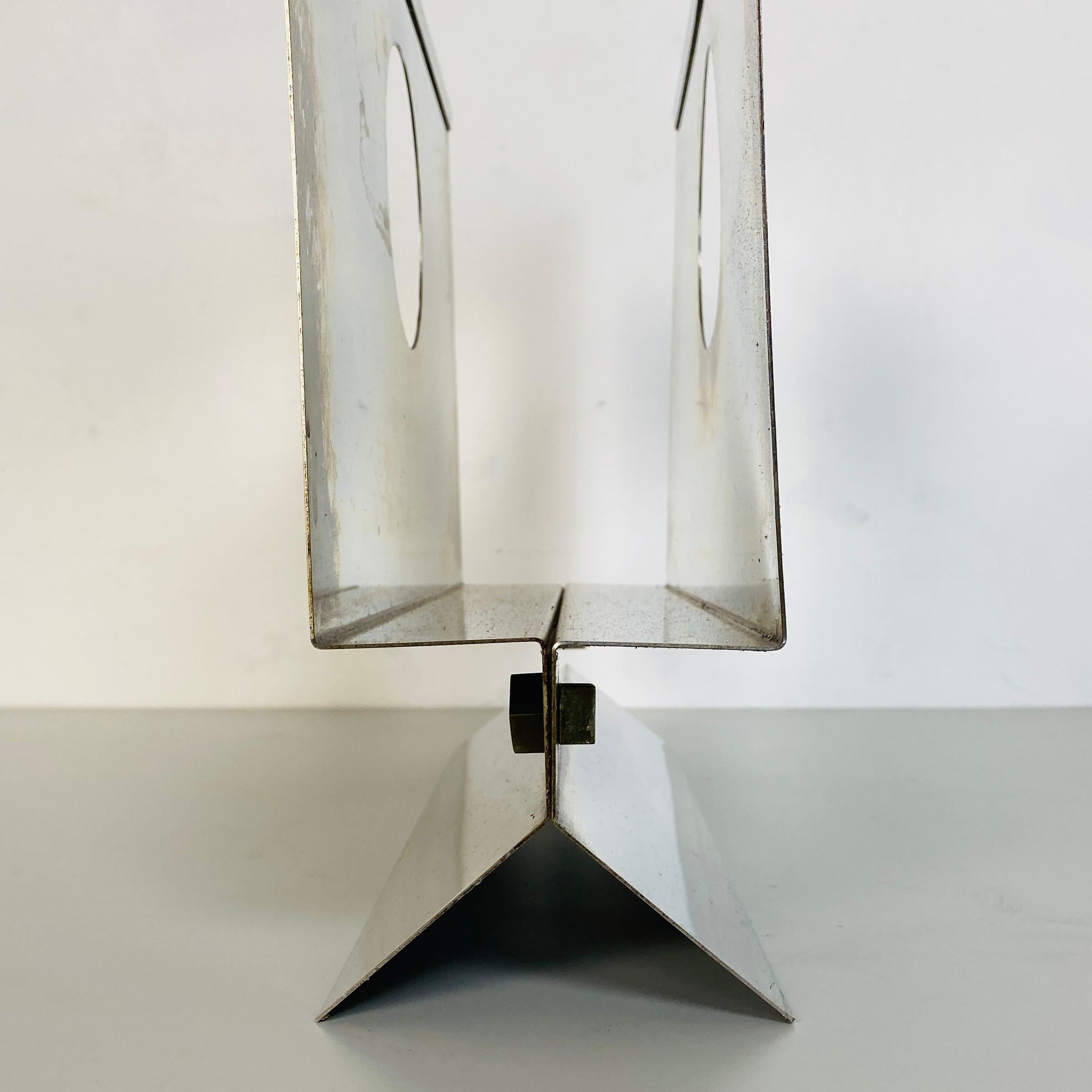 Late 20th Century Italian Mid-Century Modern Chromed Steel Magazine Rack, 1970s