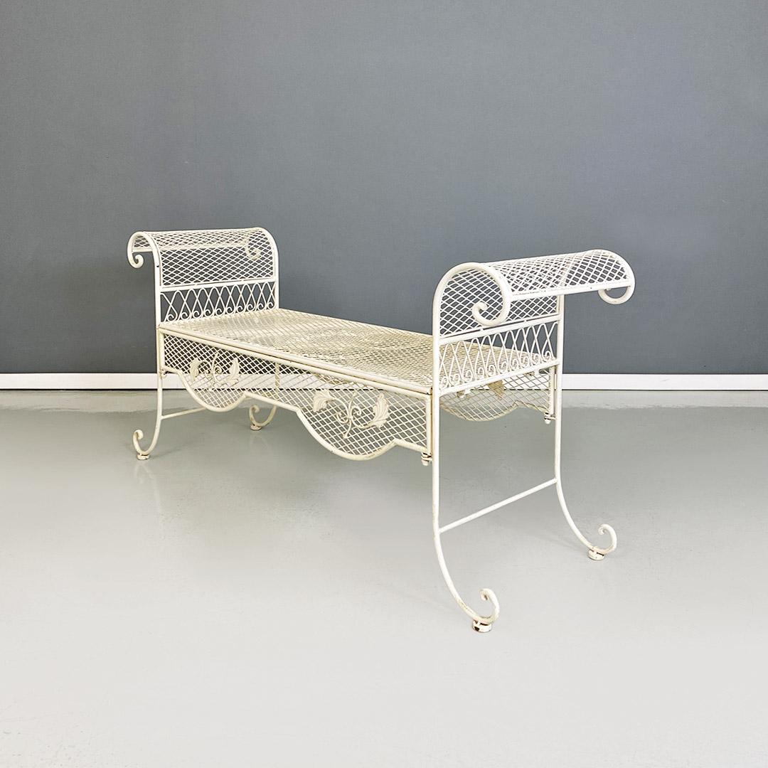 Mid-20th Century Italian Mid-Century Modern Classic White Iron Outdoor Bench, 1960s For Sale