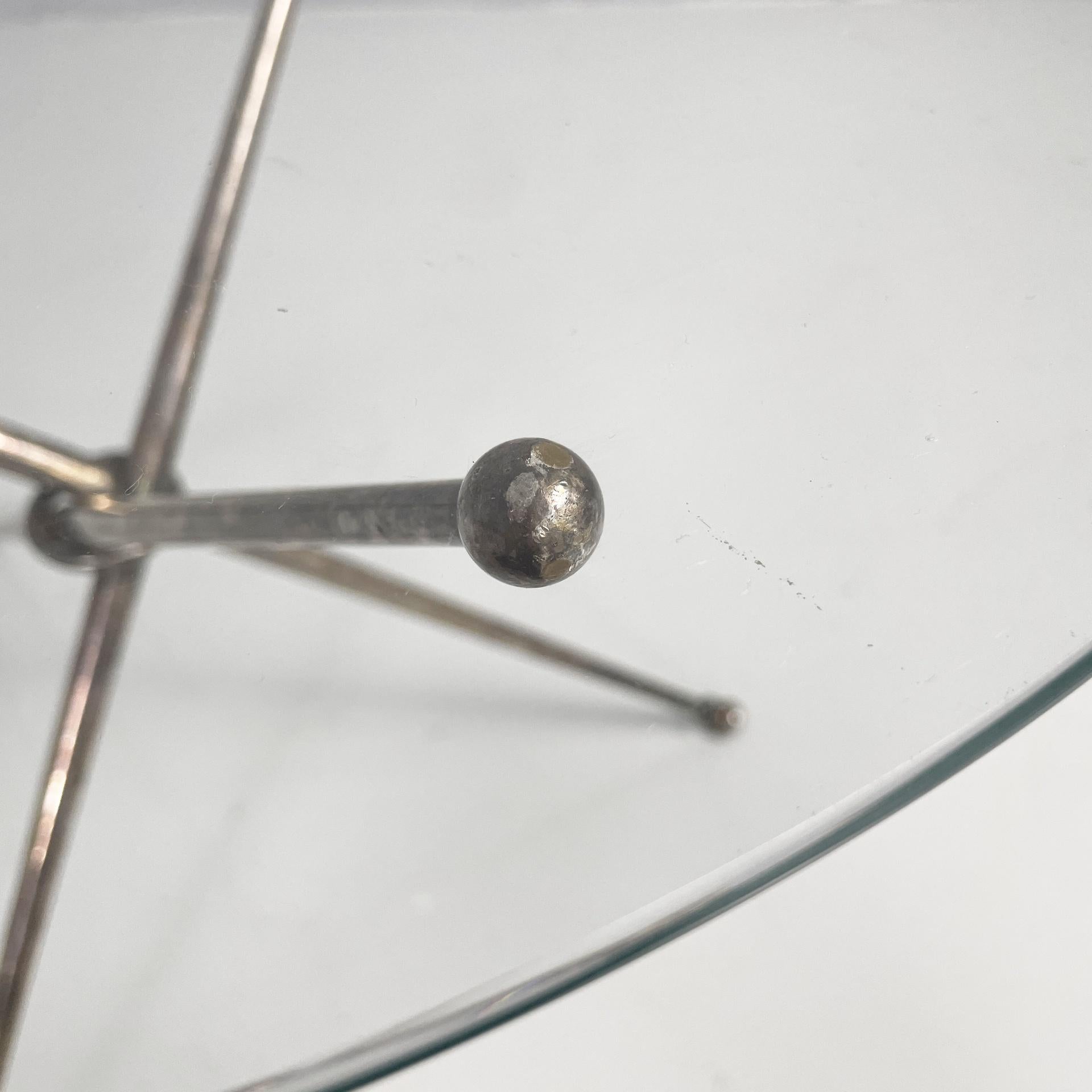 Table basse moderne italienne du milieu du siècle en verre et métal bruni, années 1960 État moyen - En vente à MIlano, IT