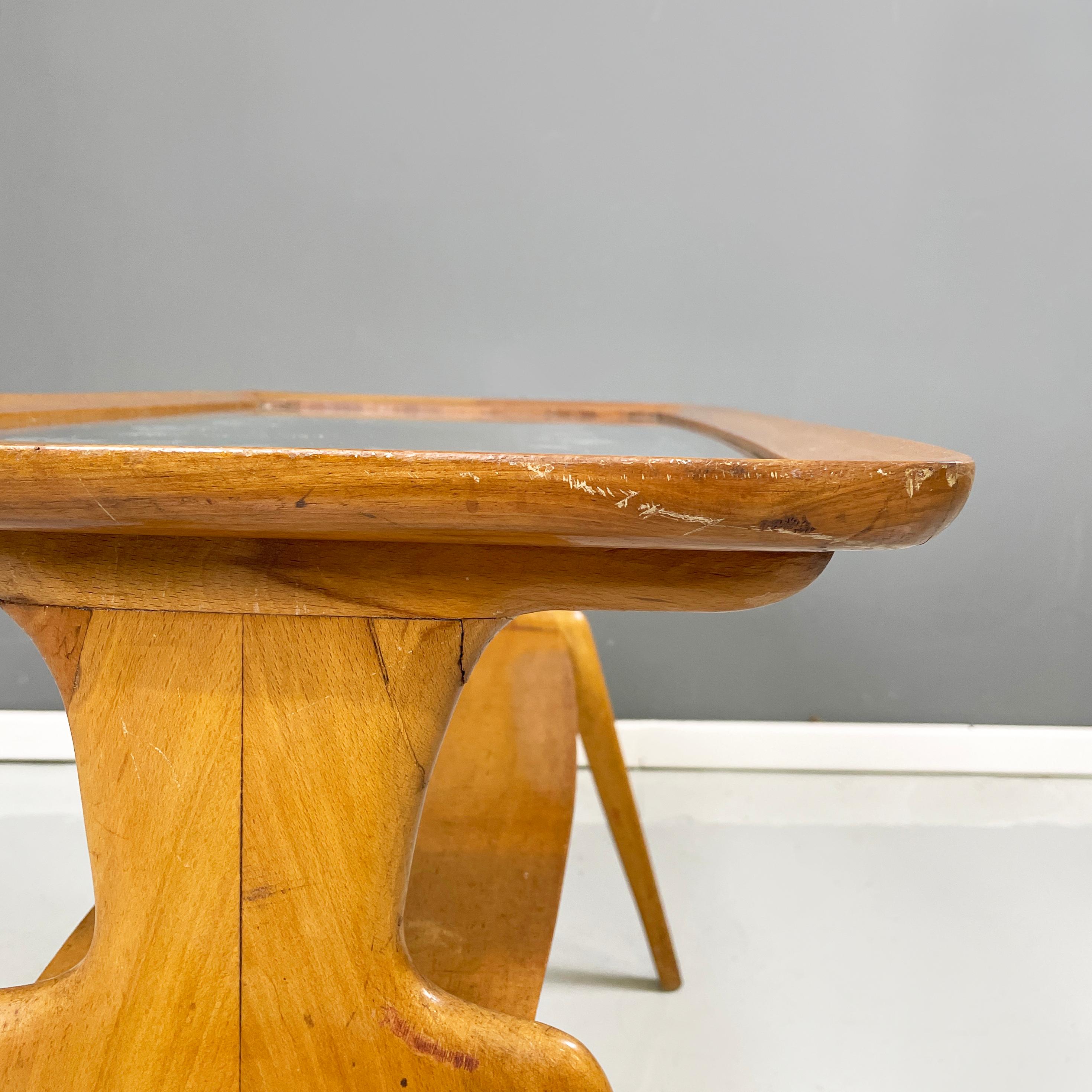 Italian mid-century modern Coffee table in wood and decorated glass, 1950s For Sale 5