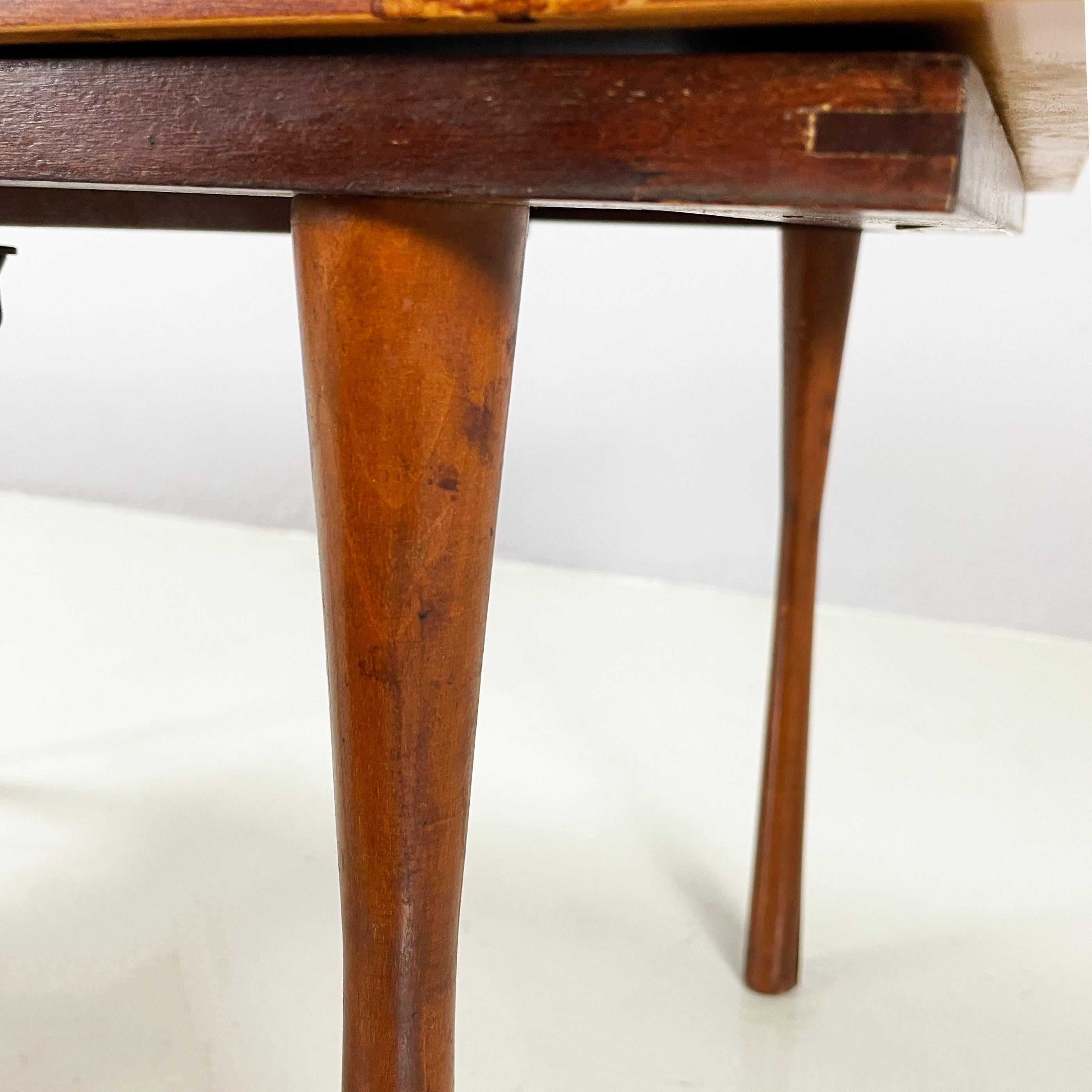 Mesa de centro italiana moderna de mediados de siglo con tablero extensible de madera, años 60 en venta 9