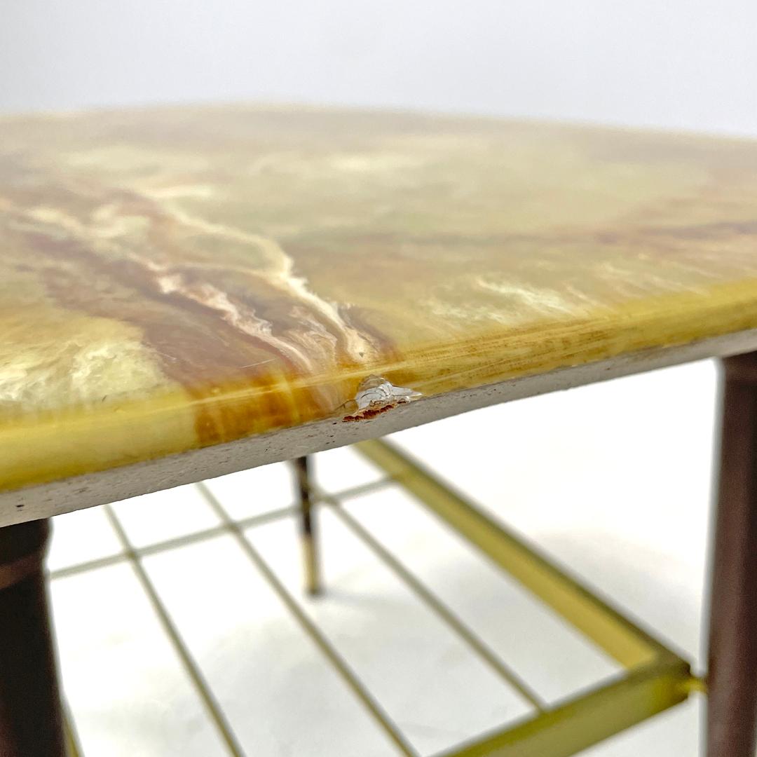 Italian mid-century modern coffee table with green marble effect wood top, 1960s For Sale 6
