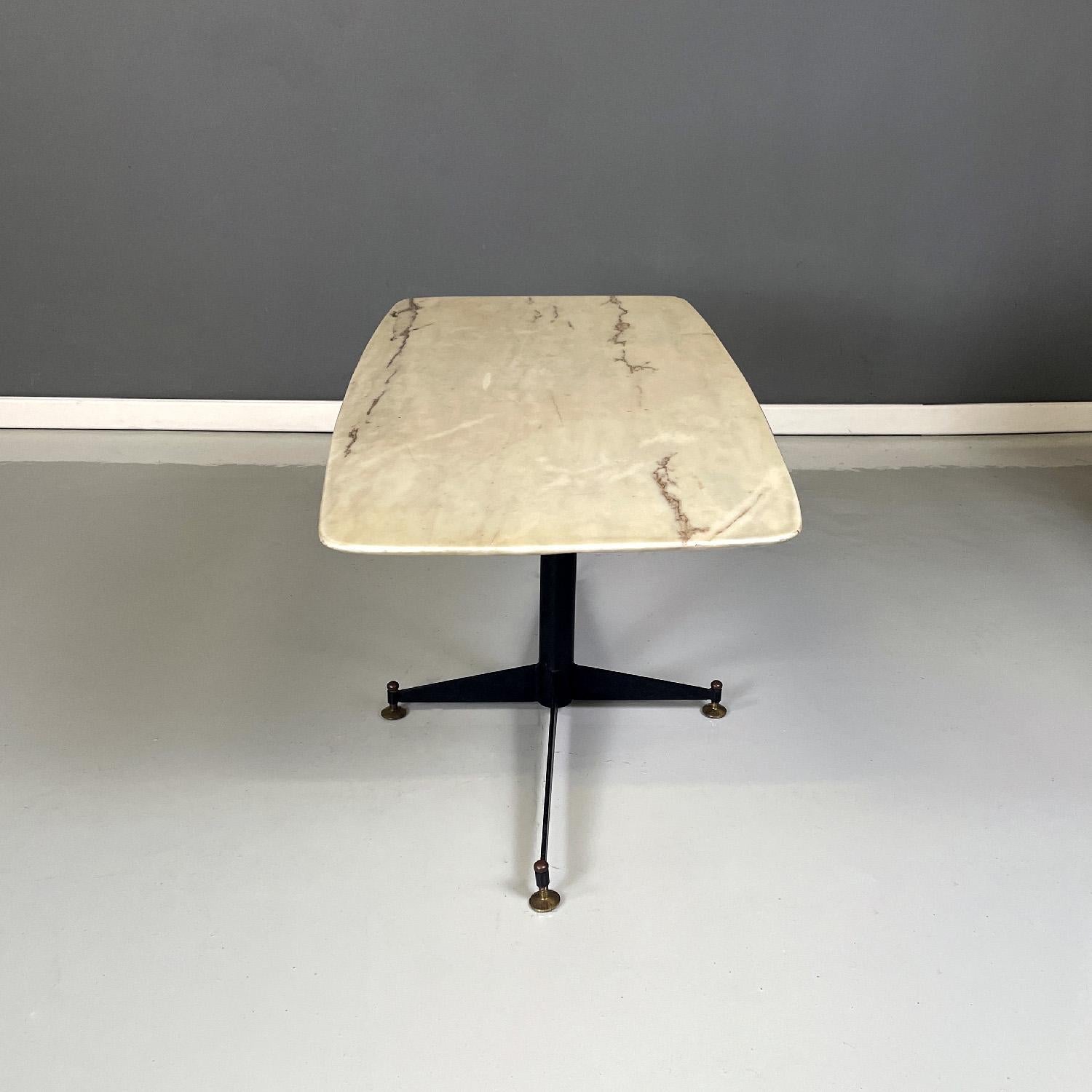 Italian mid-century modern coffee table with marble top, 1950s For Sale 1