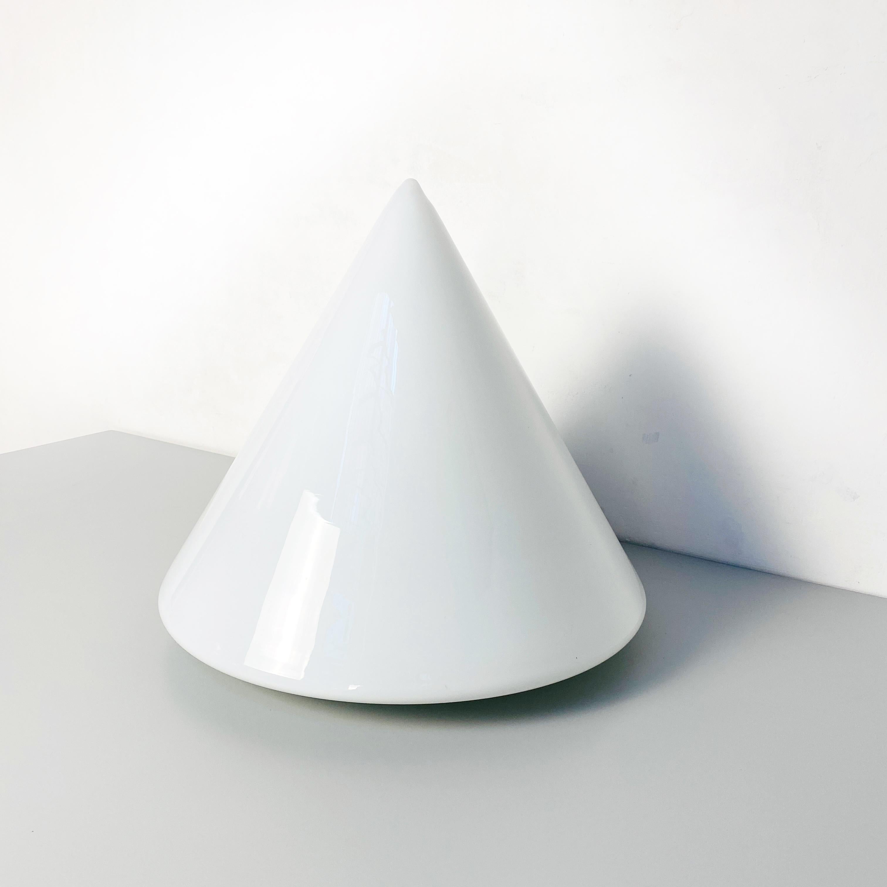 Italian Mid-Century Modern Conical Table Lamp with Double Opal Glass, 1970s For Sale 2