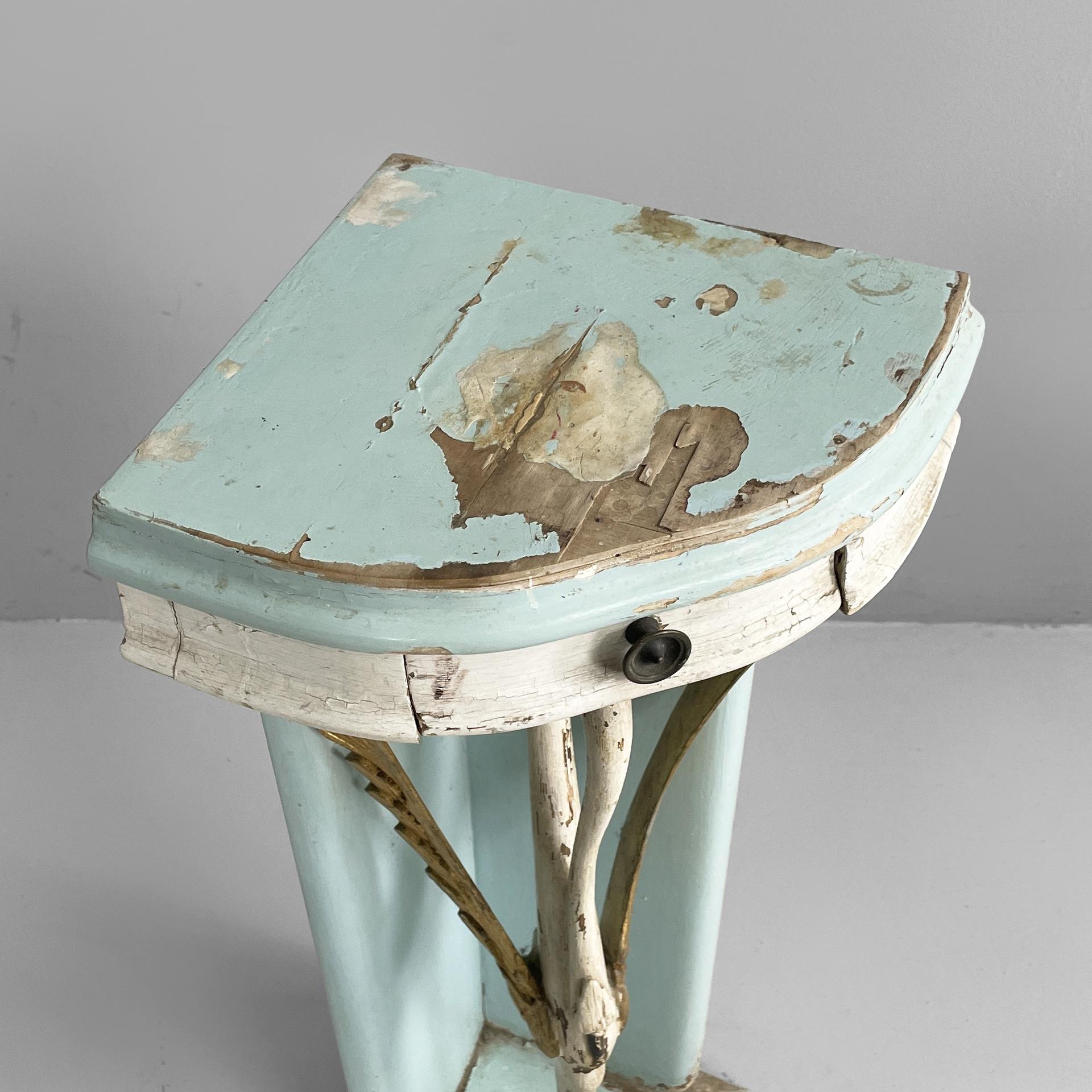 Italienische Eckkonsole aus der Mitte des Jahrhunderts mit Schublade aus Holz, 1940er Jahre (Metall) im Angebot