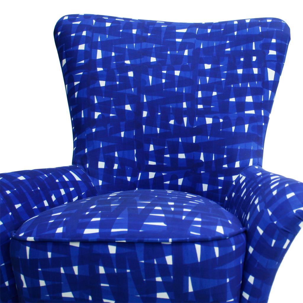 Italian Mid-Century Modern Cotton Pattern Pair of ISA Slipper Chairs 3
