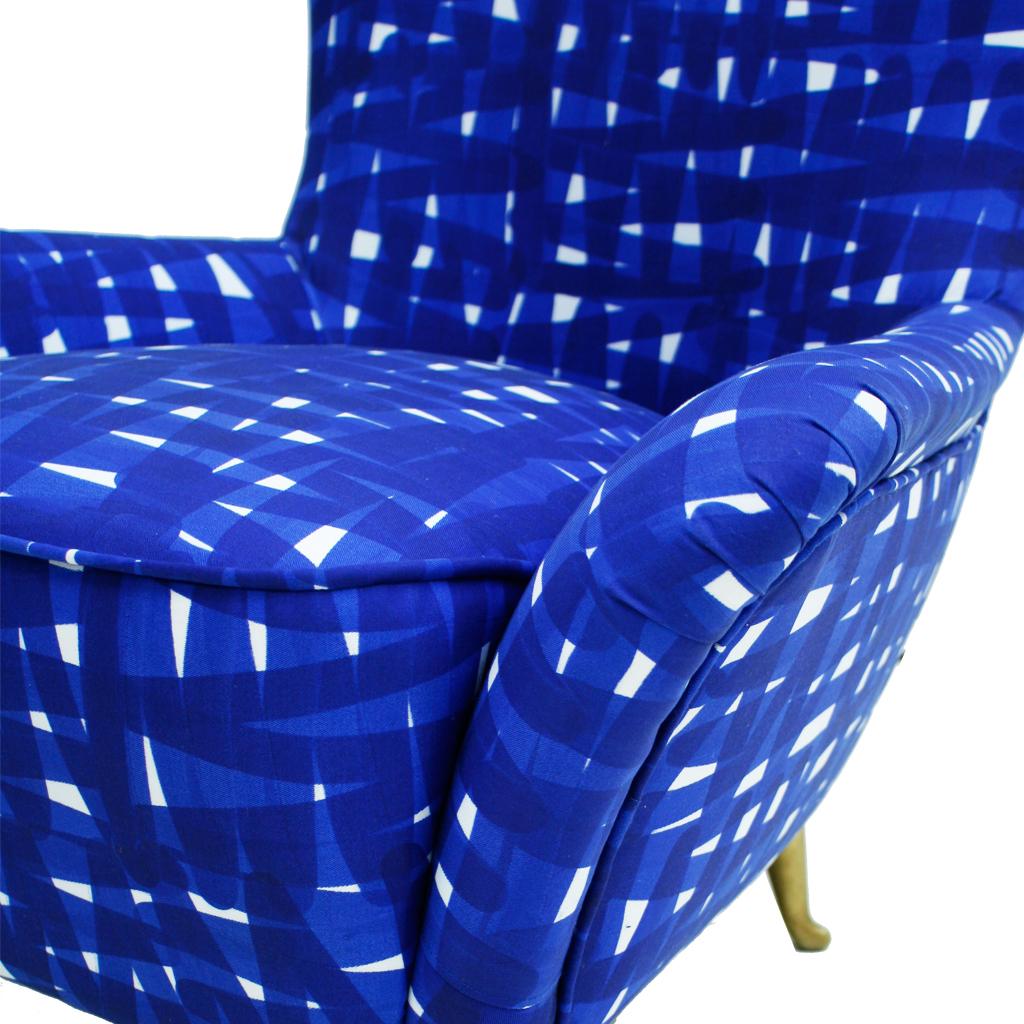 Italian Mid-Century Modern Cotton Pattern Pair of ISA Slipper Chairs 4