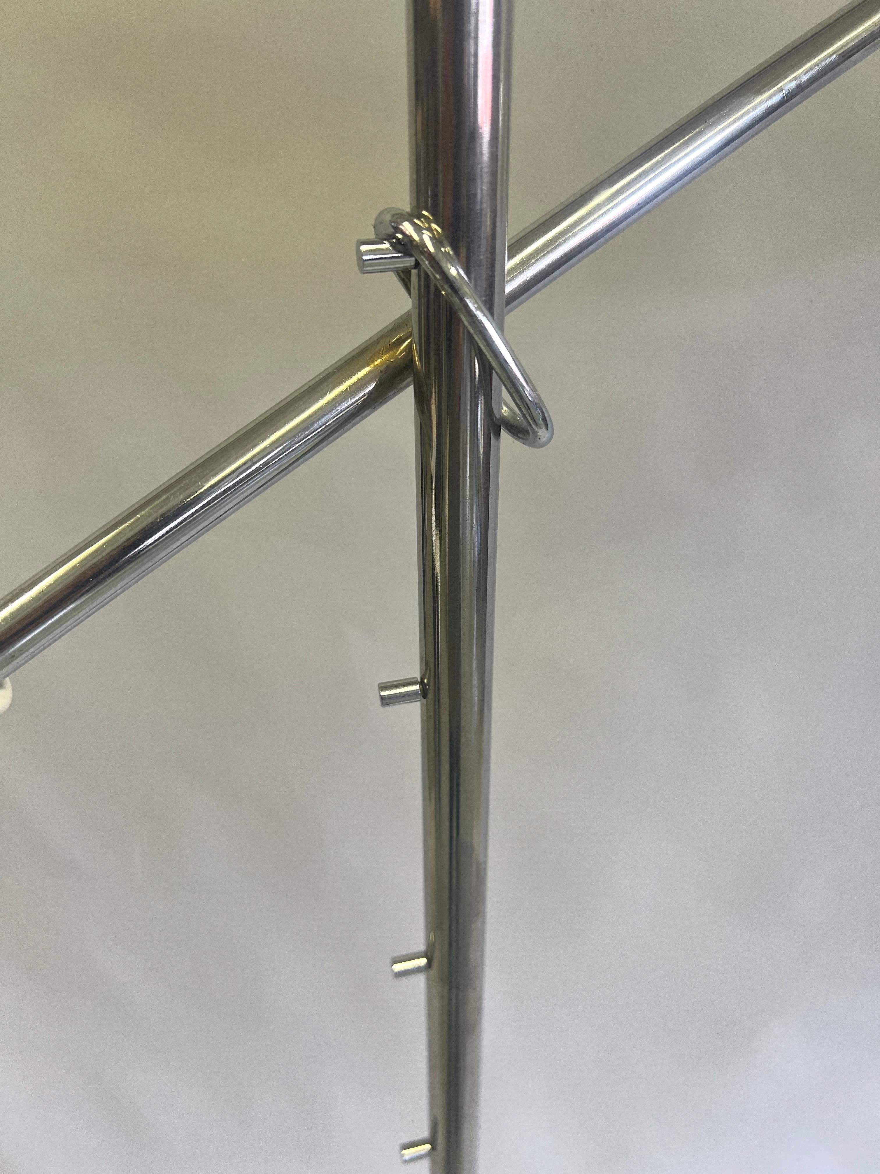 Italian Mid-Century Modern Counter-Balance Floor Lamp, Angelo Lelli, Arredoluce For Sale 8