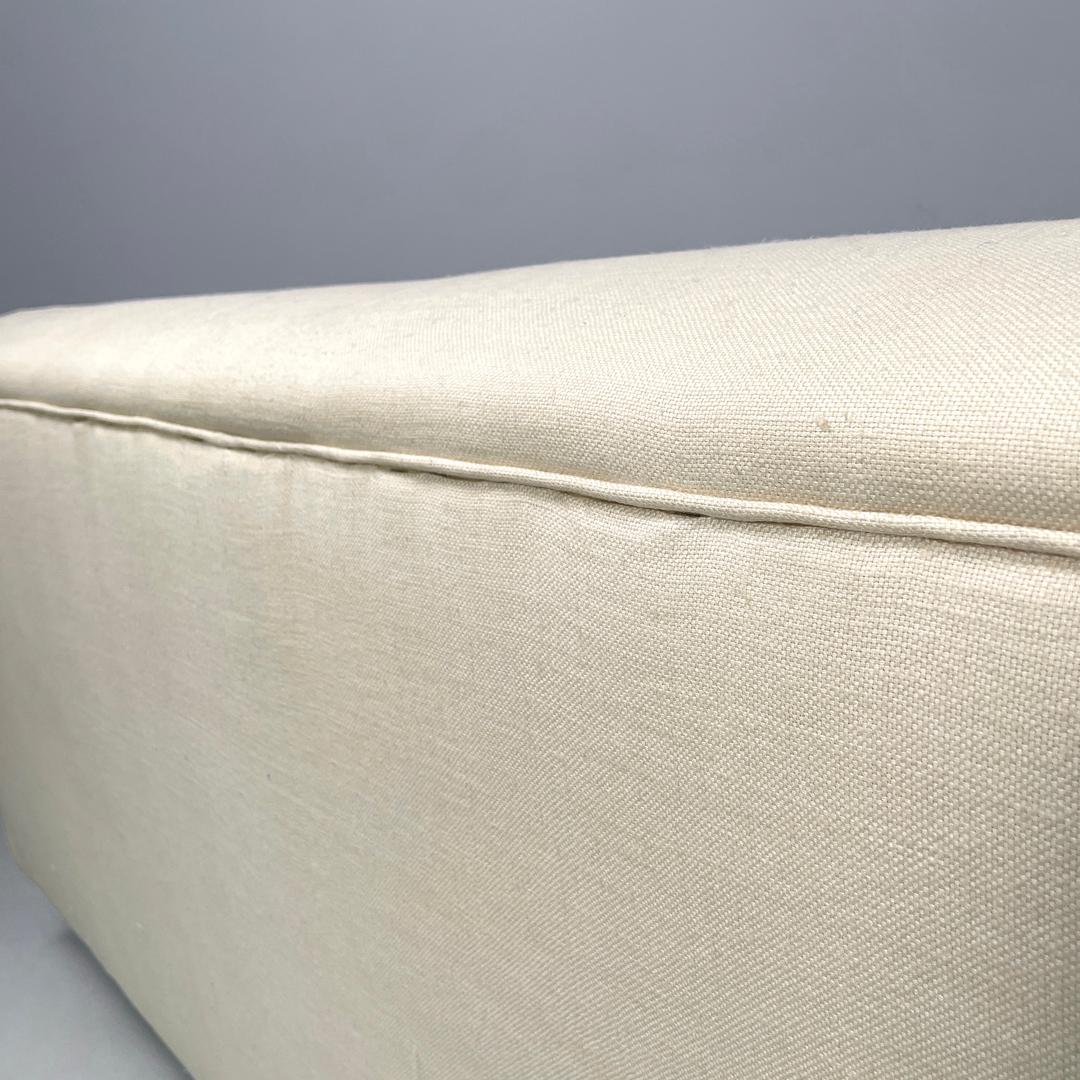 Italian mid-century modern cream white sofa Square Marco Zanuso for Arflex 1960s For Sale 6