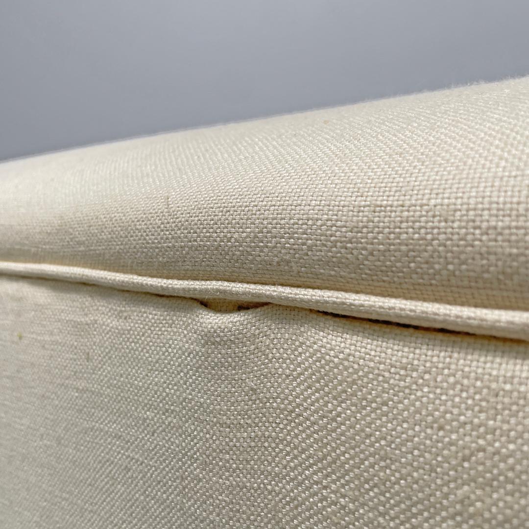 Italian mid-century modern cream white sofa Square Marco Zanuso for Arflex 1960s For Sale 7