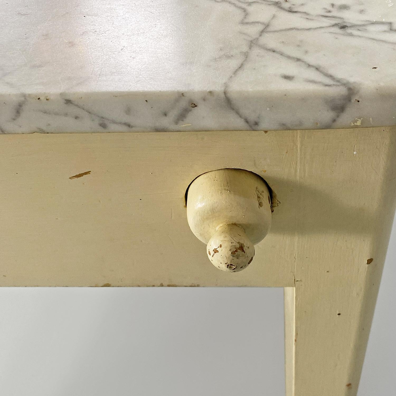 Tavolo da cucina italiano di metà secolo moderno in legno crema e marmo, anni '60 3