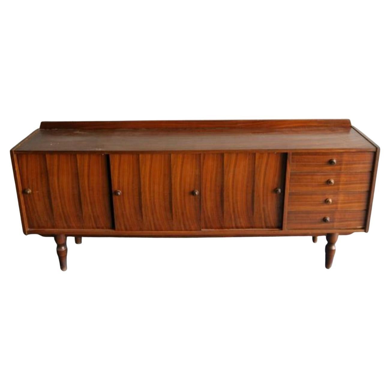 Italian Mid Century Modern Credenza/Dresser/Sideboard