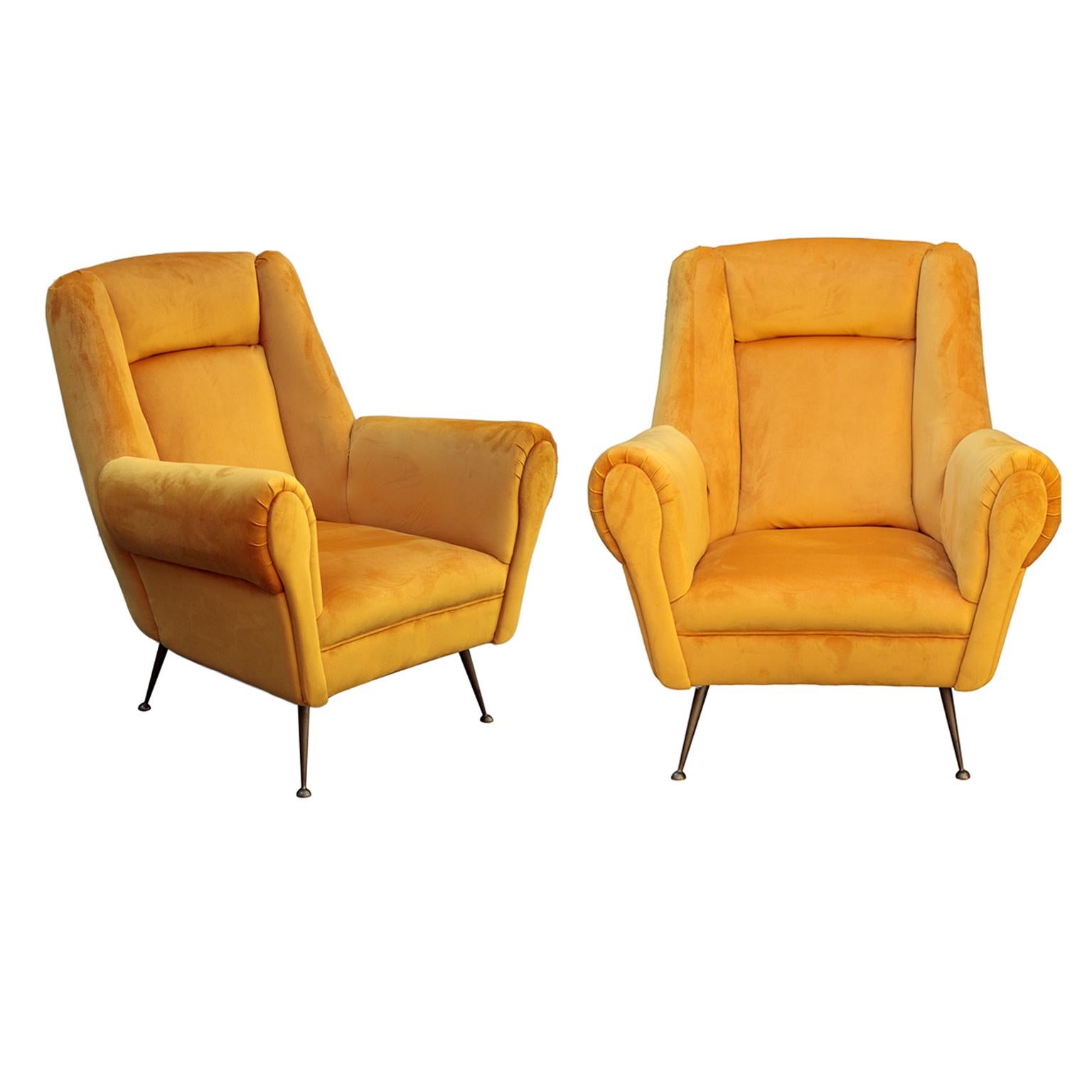 Mid-20th Century Italian Mid-Century Modern Curved Sofa and 2 Armchairs by ISA Bergamo