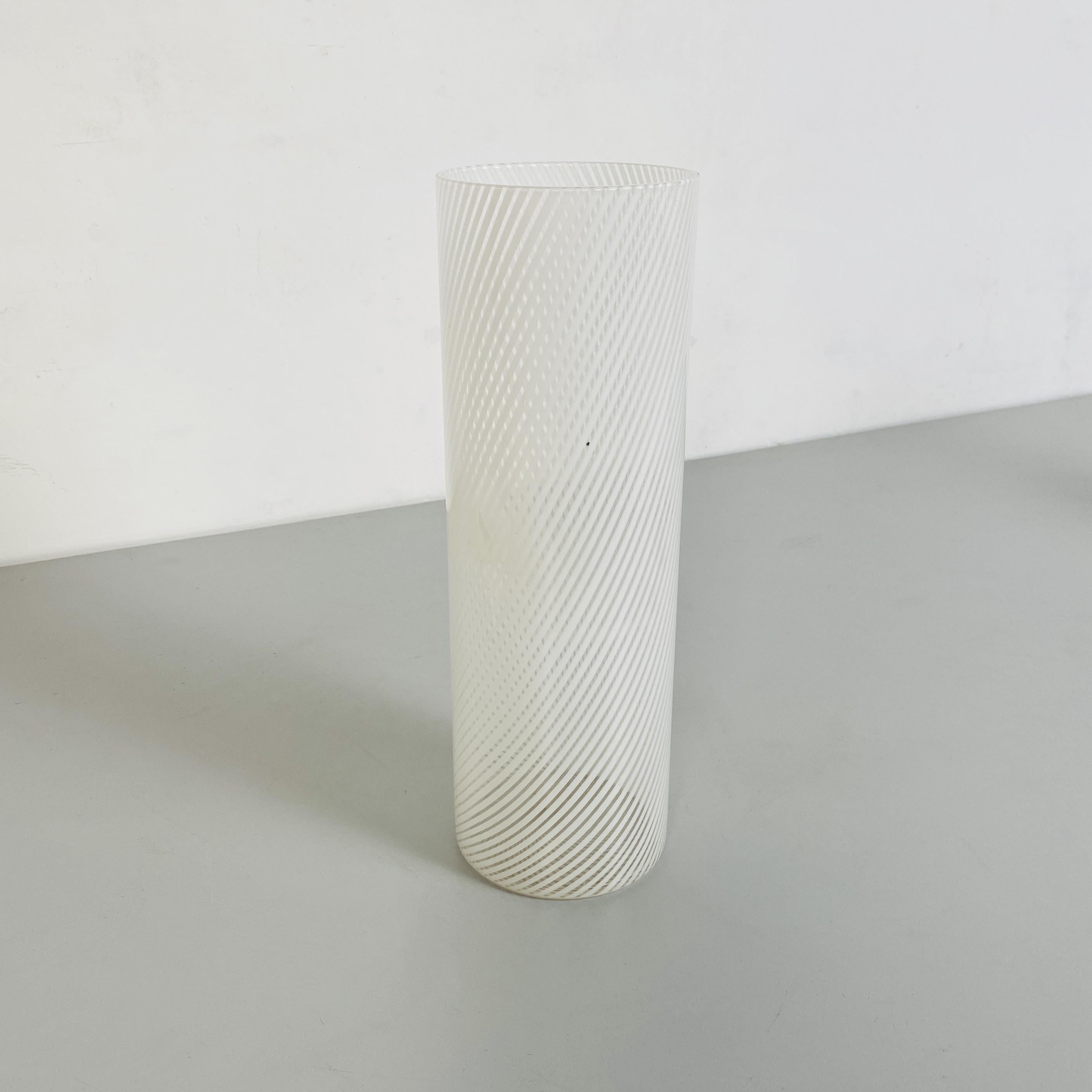 Italian Mid-Century Modern Cylindrical White Murano Glass Vase, 1970s 1