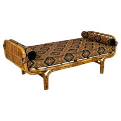 Italian mid-century modern daybed, bed or sofa in rattan and metal mesh, 1960s