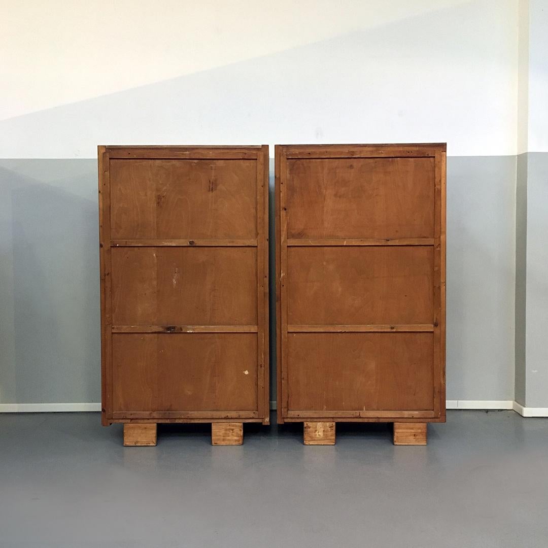 Italian Mid-Century Modern Decò Wood Wardrobes with Hinged Doors, 1930s In Good Condition In MIlano, IT
