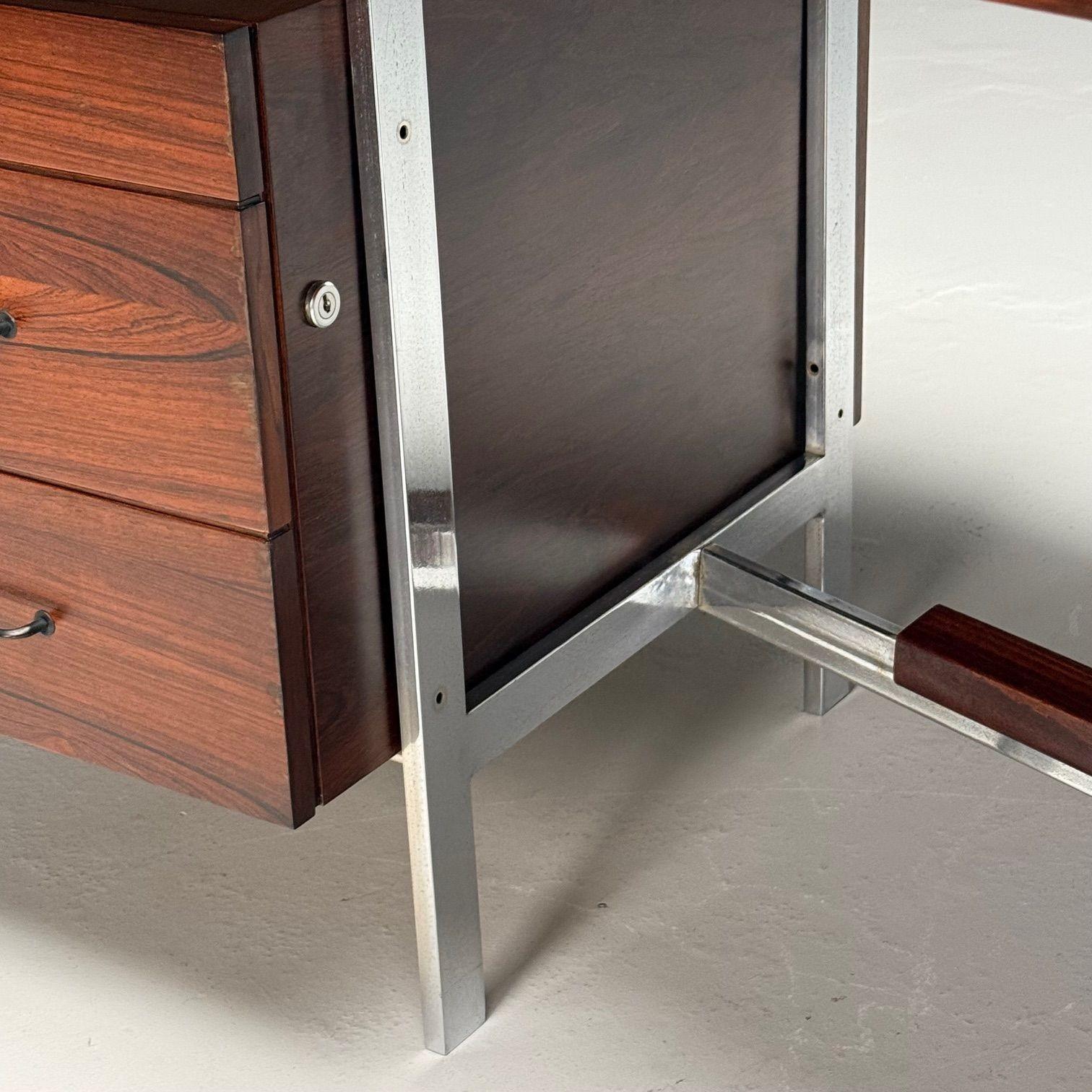 Italian Mid-Century Modern, Demilune Writing Desk, Rosewood, Steel, Italy, 1950s For Sale 5
