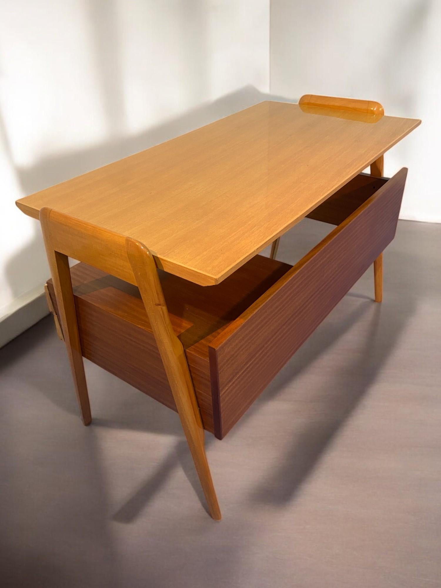Italian Mid Century Table Desk and chair designed by Vittorio Dassi in 1950s For Sale 9
