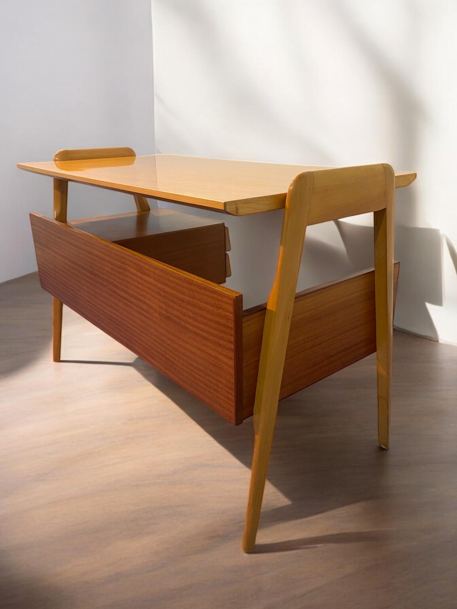 Italian Mid Century Table Desk and chair designed by Vittorio Dassi in 1950s For Sale 11