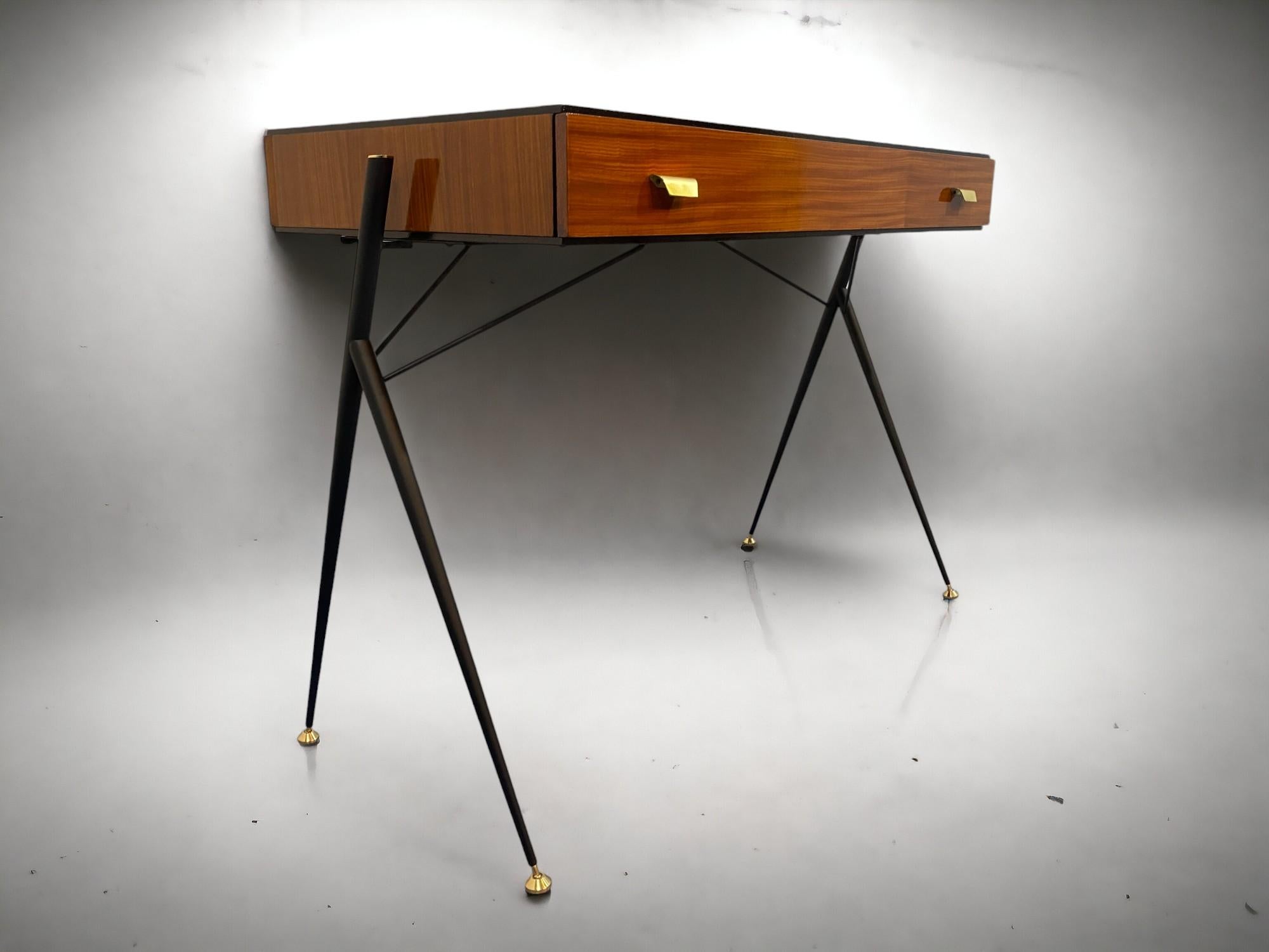 Mid-20th Century Italian Mid century Modern Desk Table designed by Silvio Cavatorta in 1950s