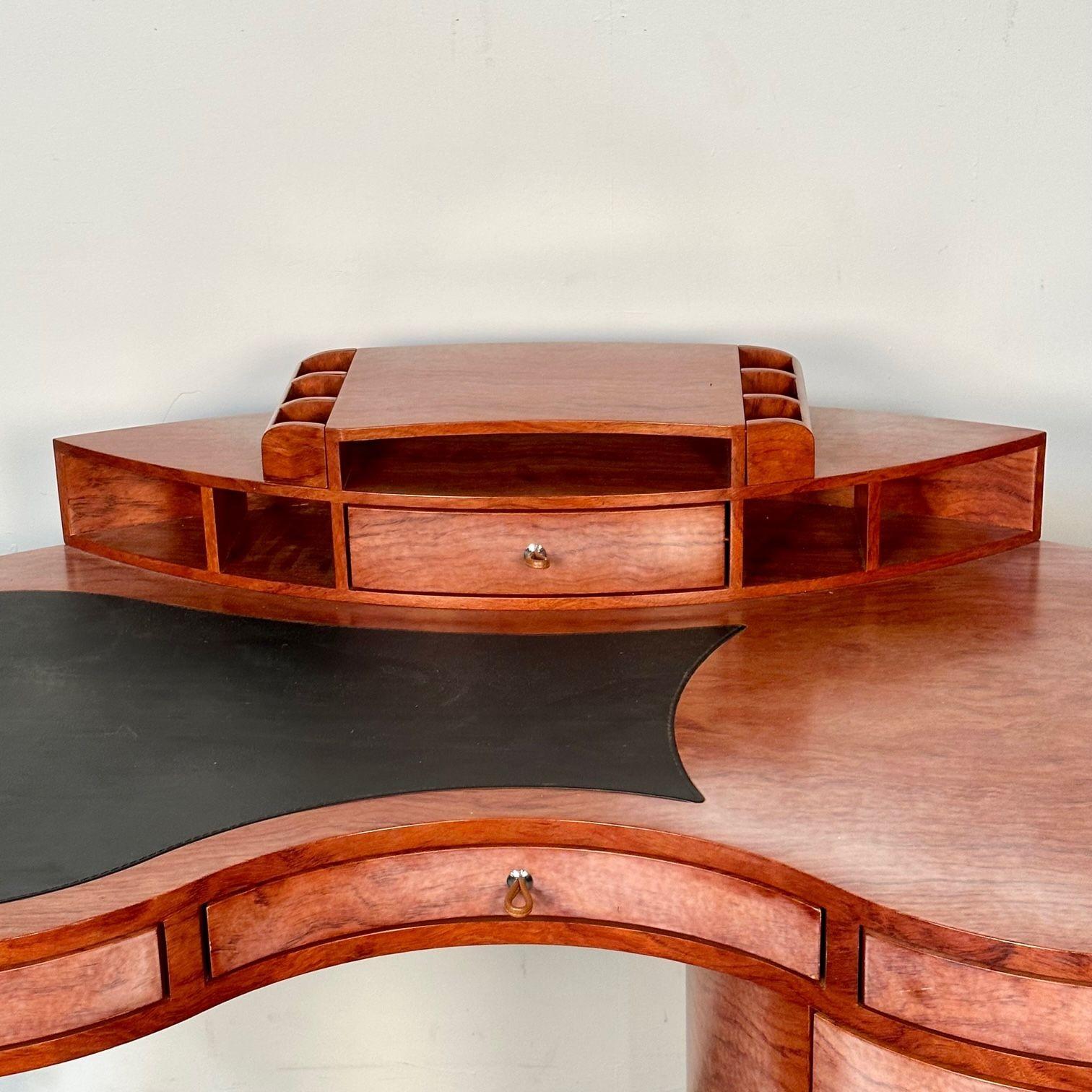 Italian Mid-Century Modern Desk / Vanity / Table by Maurice Villency, Deco Style In Good Condition In Stamford, CT