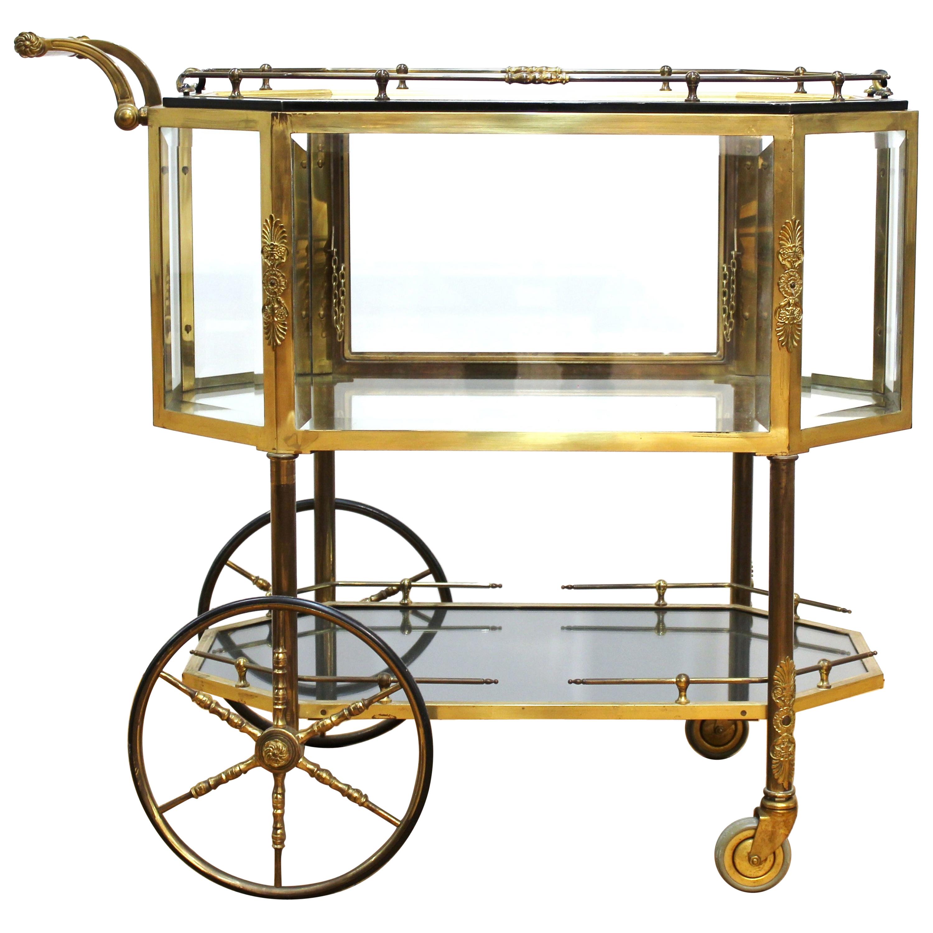 Italian Mid-Century Modern Dessert or Pastry Cart in Brass & Glass