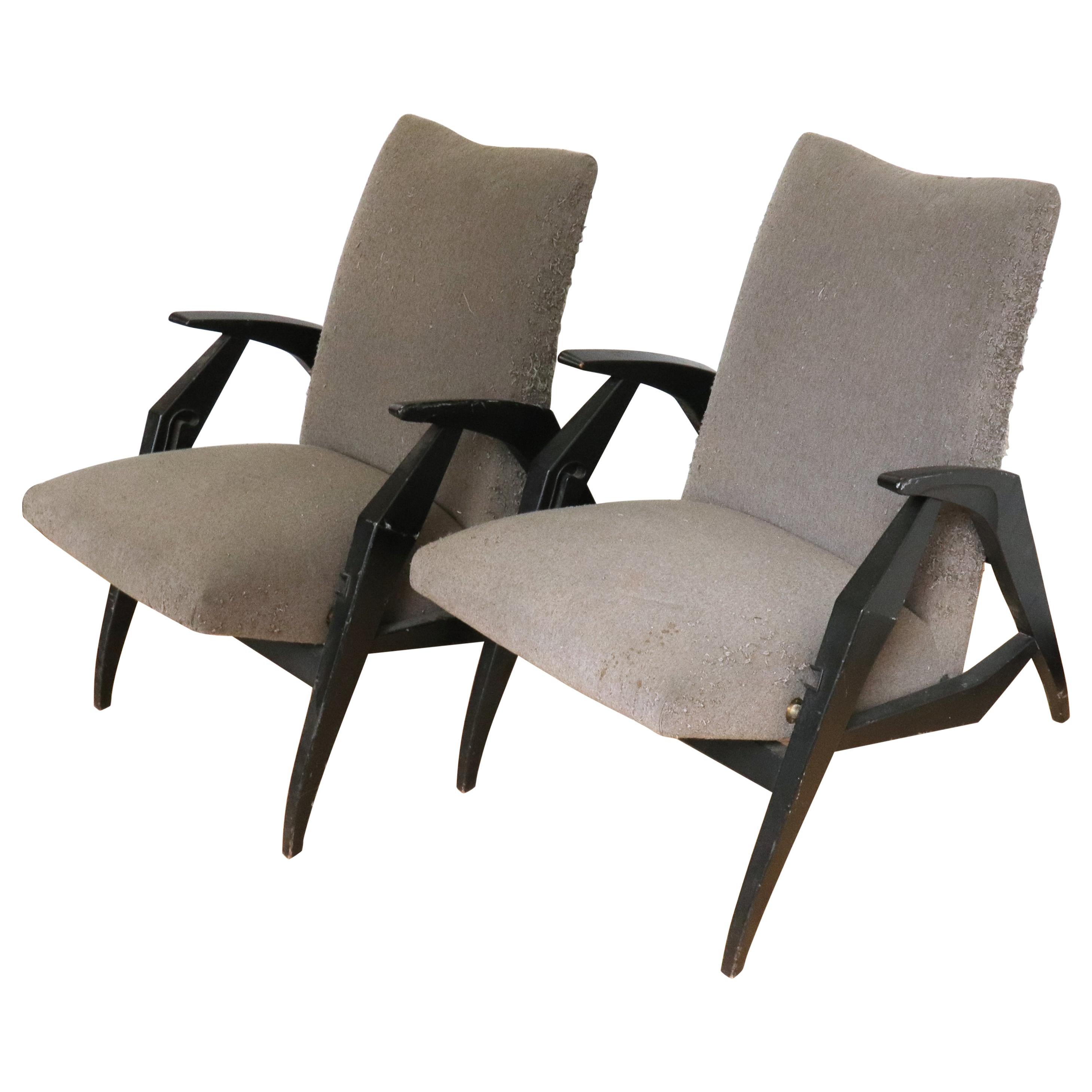 Petits fauteuils inclinables italiens modernes du milieu du siècle dernier en bois laqué