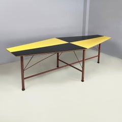 Italian mid-century modern Dining table in wood, formica and iron, 1950s