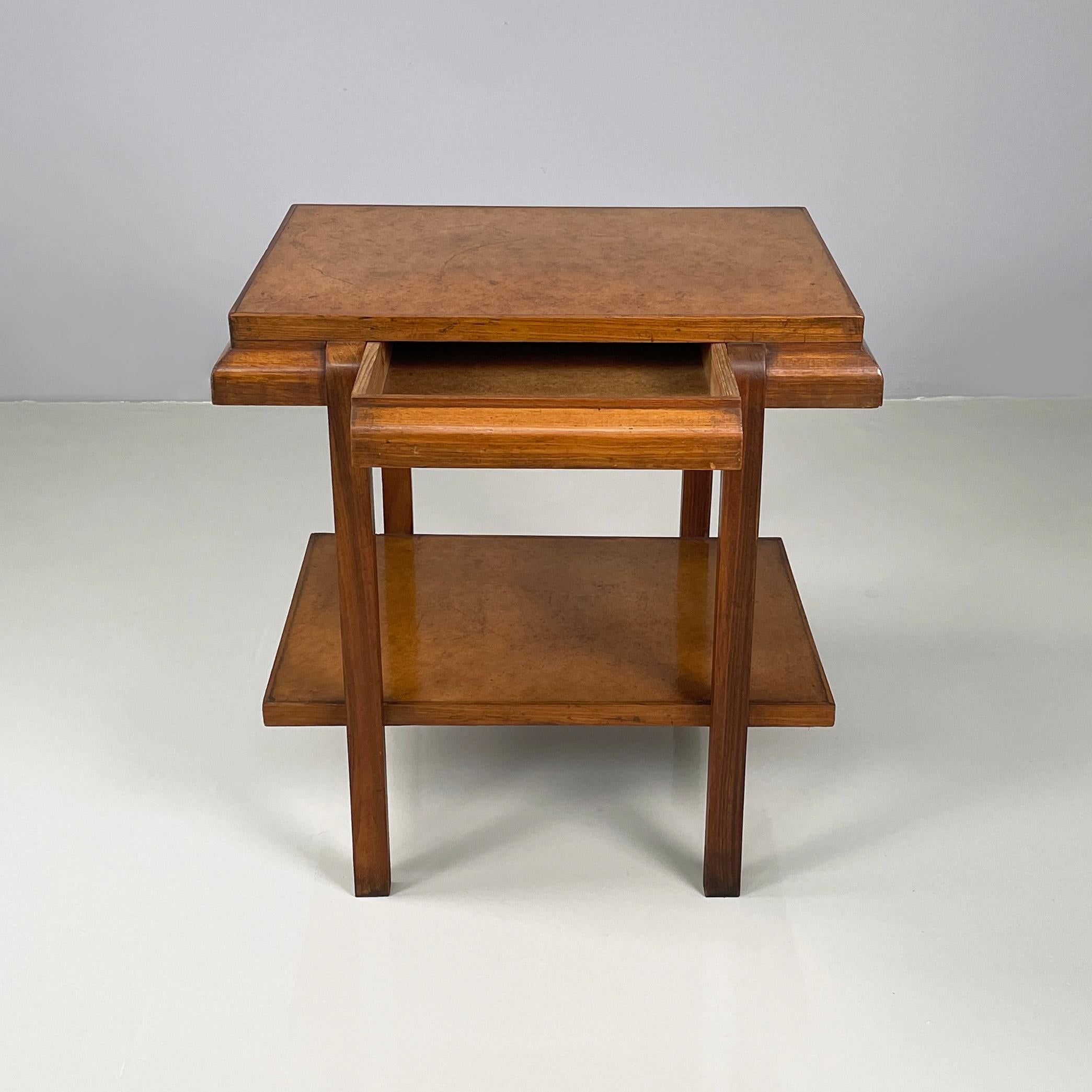 Italienischer moderner Doppelregal-Couchtisch aus der Mitte des Jahrhunderts aus Buxus und Holz 1930-1940 (Moderne der Mitte des Jahrhunderts) im Angebot