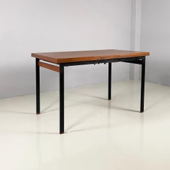 Italian mid-century modern Extendable dining table in wood and black metal 1960s