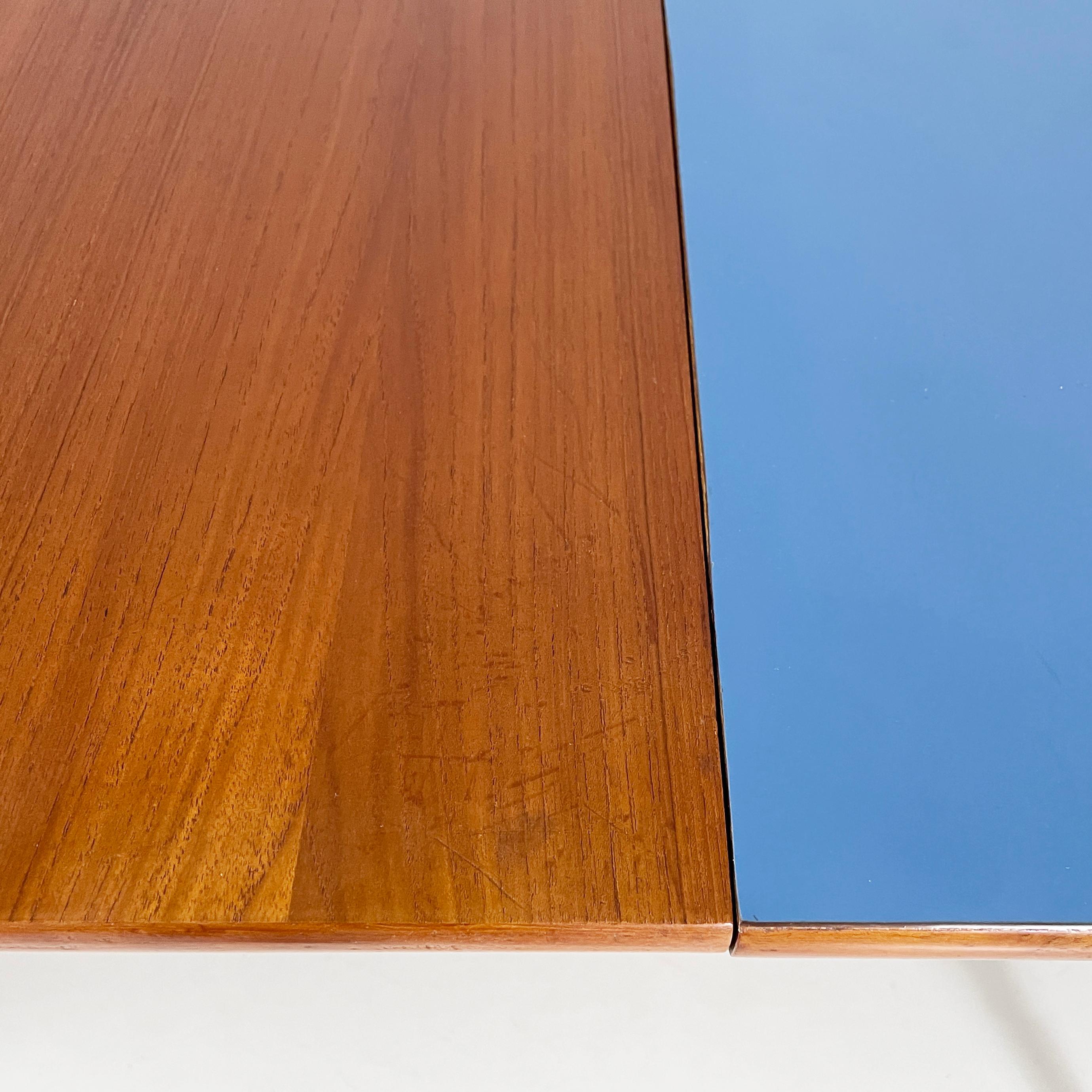 Italian mid-century modern extendable dining table in wood and blue formica 1960 7