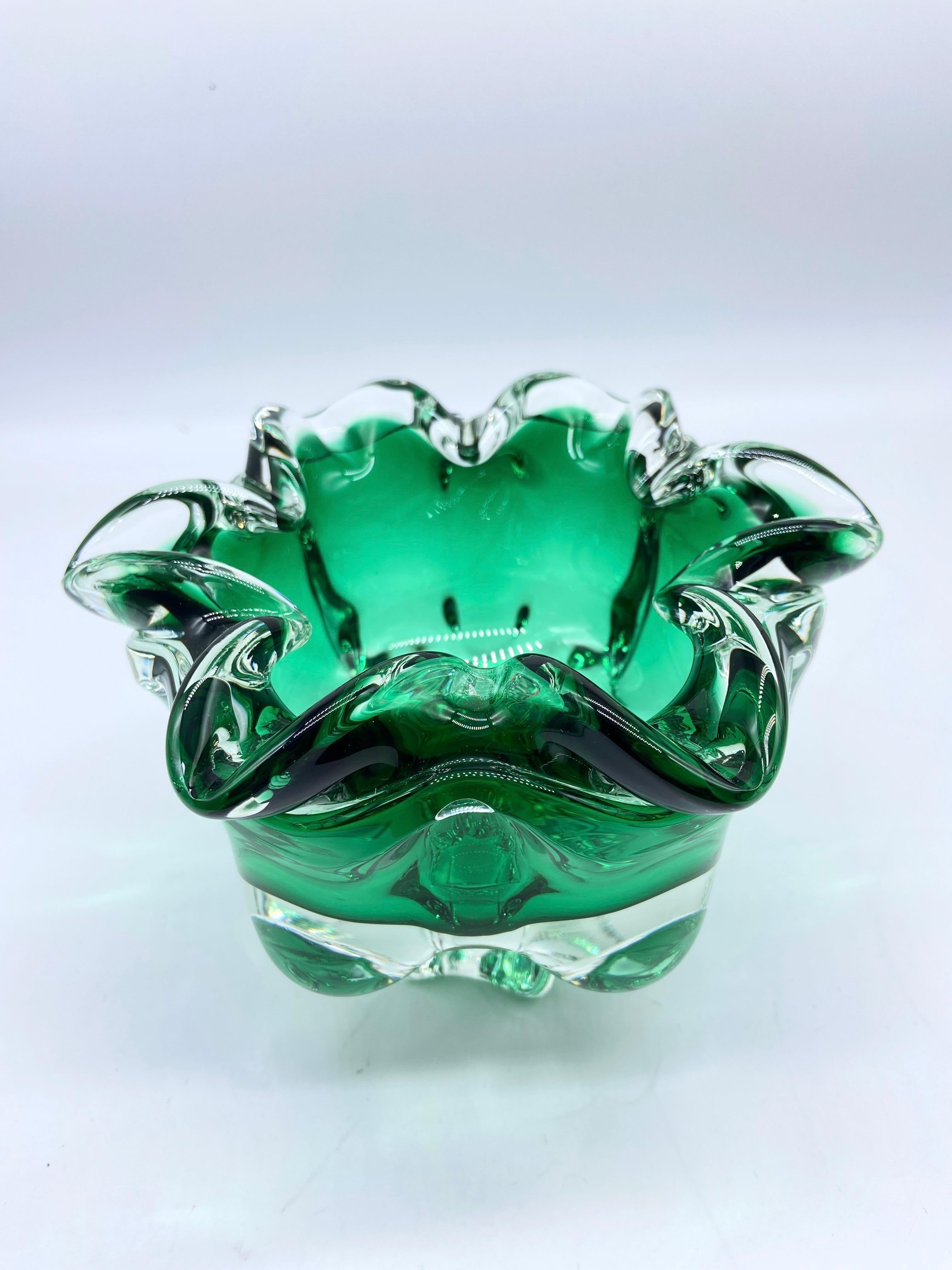 Mid-20th Century Italian Mid-century modern extravagance glass figure ashtray For Sale
