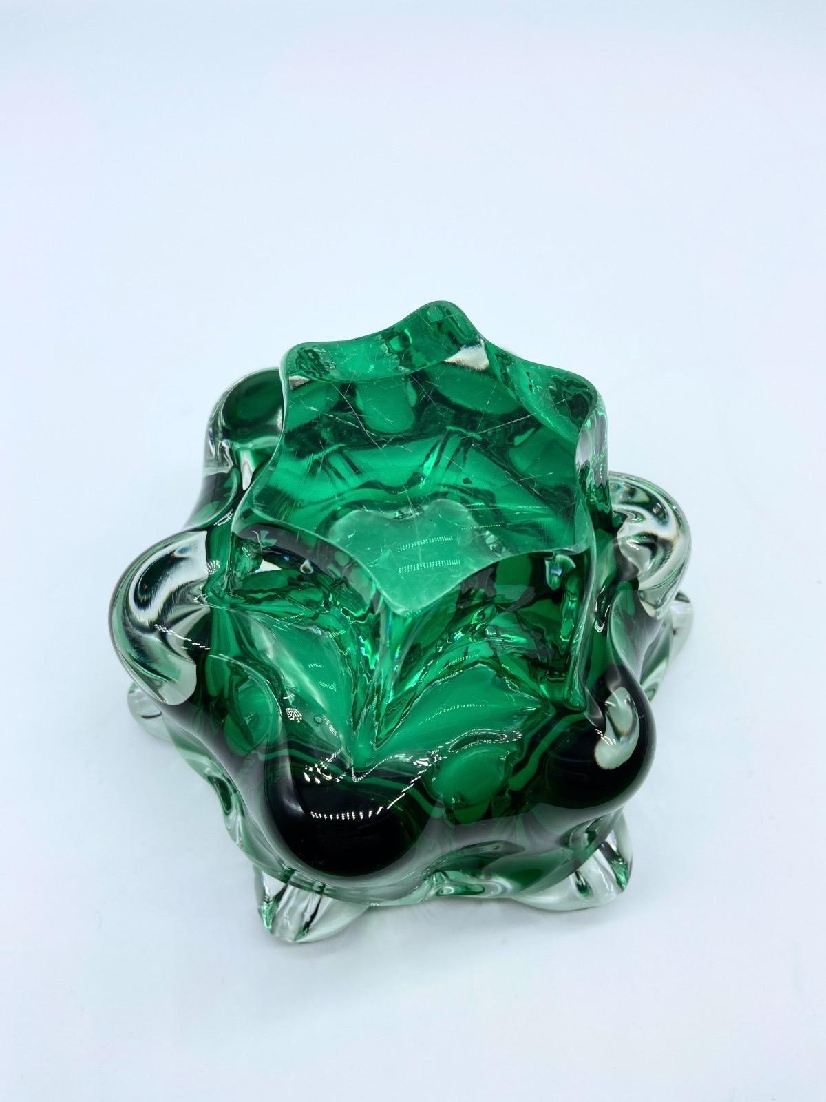 Italian Mid-century modern extravagance glass figure ashtray For Sale 2