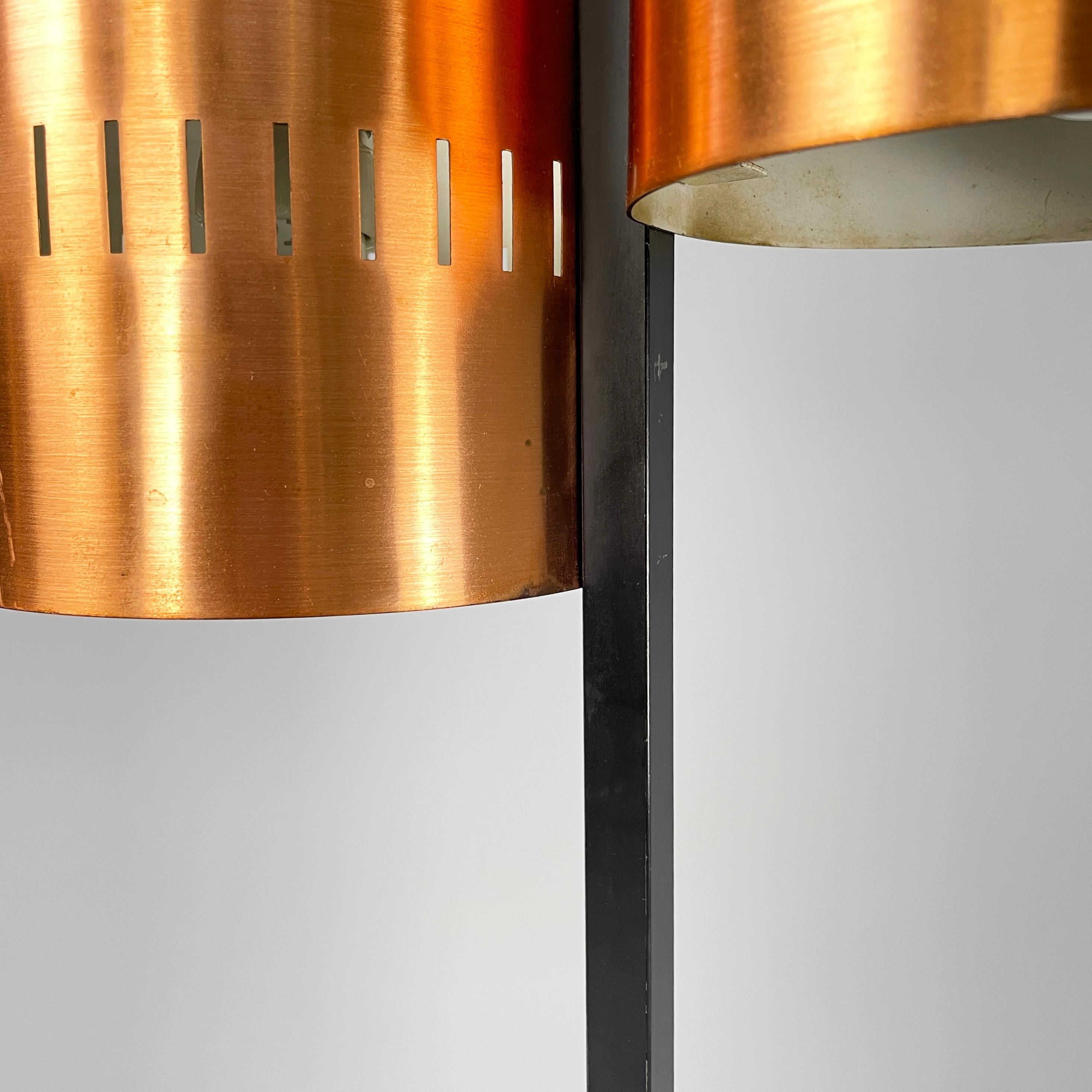 Italian mid-century modern Floor lamp in copper, black metal and marble, 1960s For Sale 6