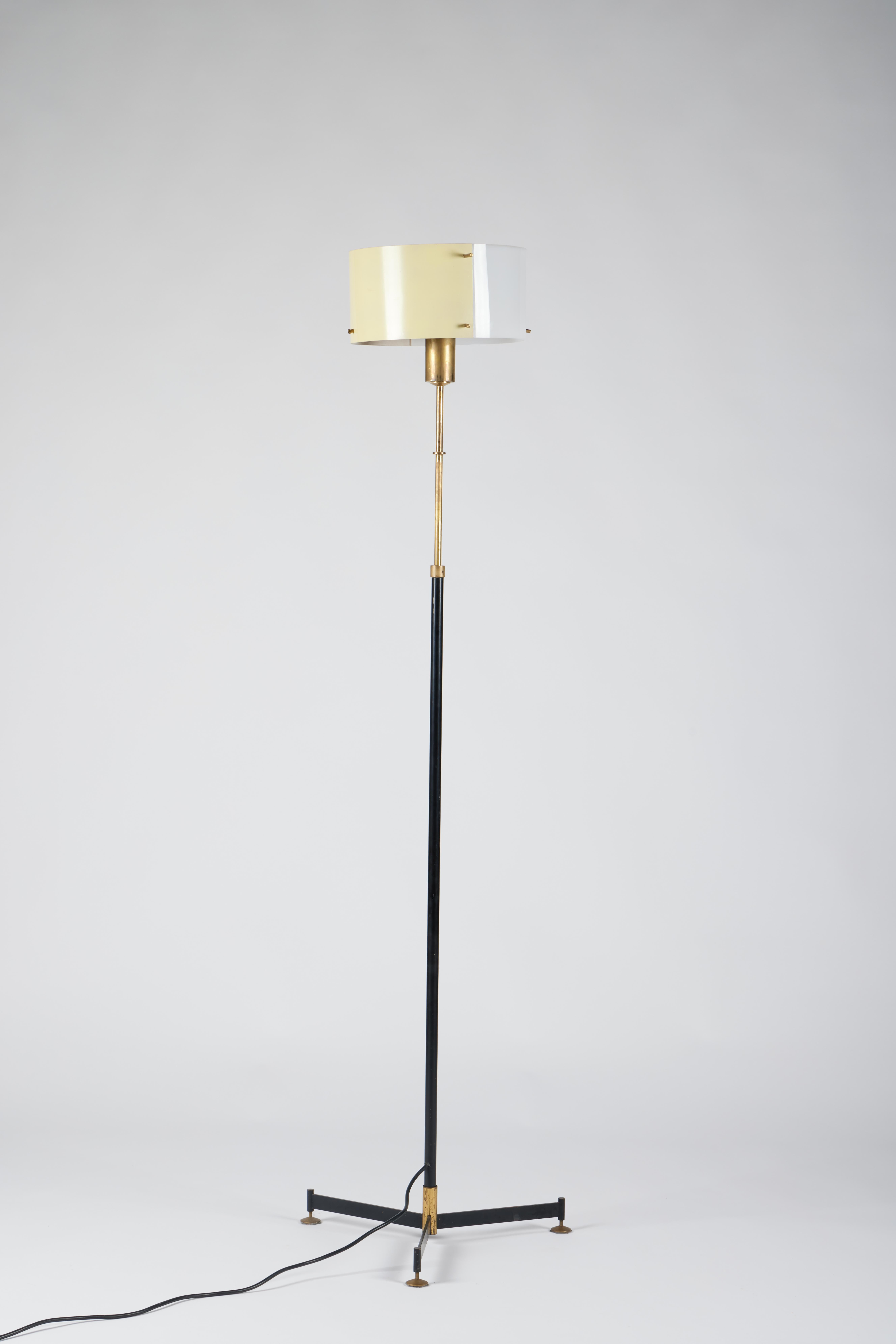 Lampadaire moderne italien du milieu du siècle avec hauteur réglable par Stilnovo, années 1950 en vente 1