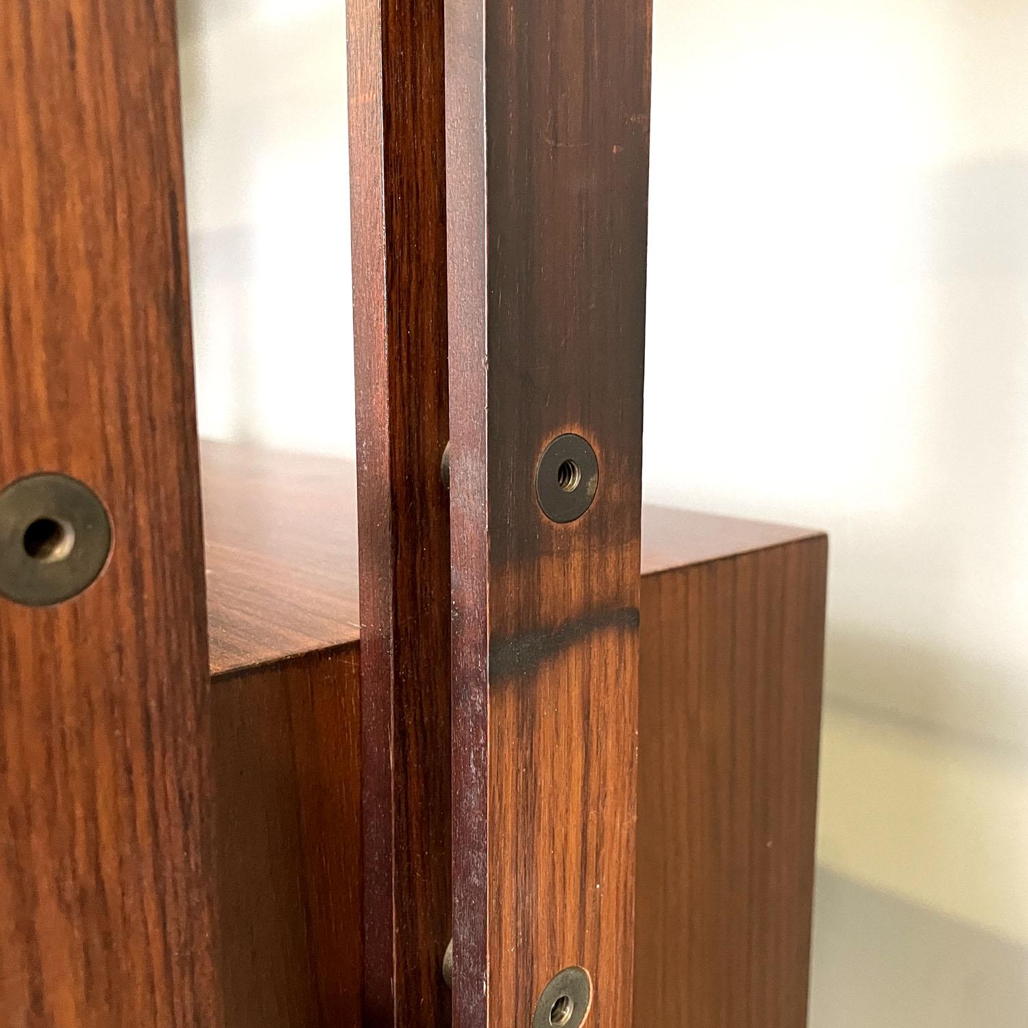 Italian mid-century modern floor-to-ceiling wood and brass bookcase, 1960s 9