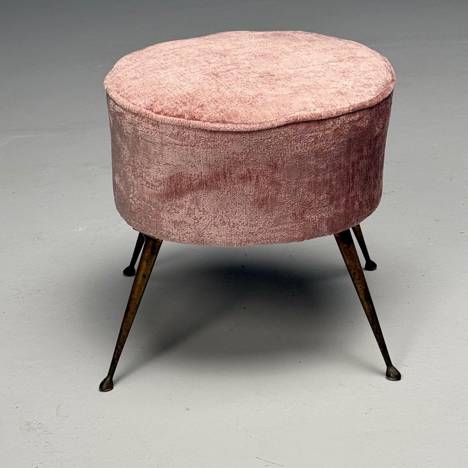 Italian Mid-Century Modern, Footstools, Patinated Brass, Pink Velvet, 1950s For Sale 3