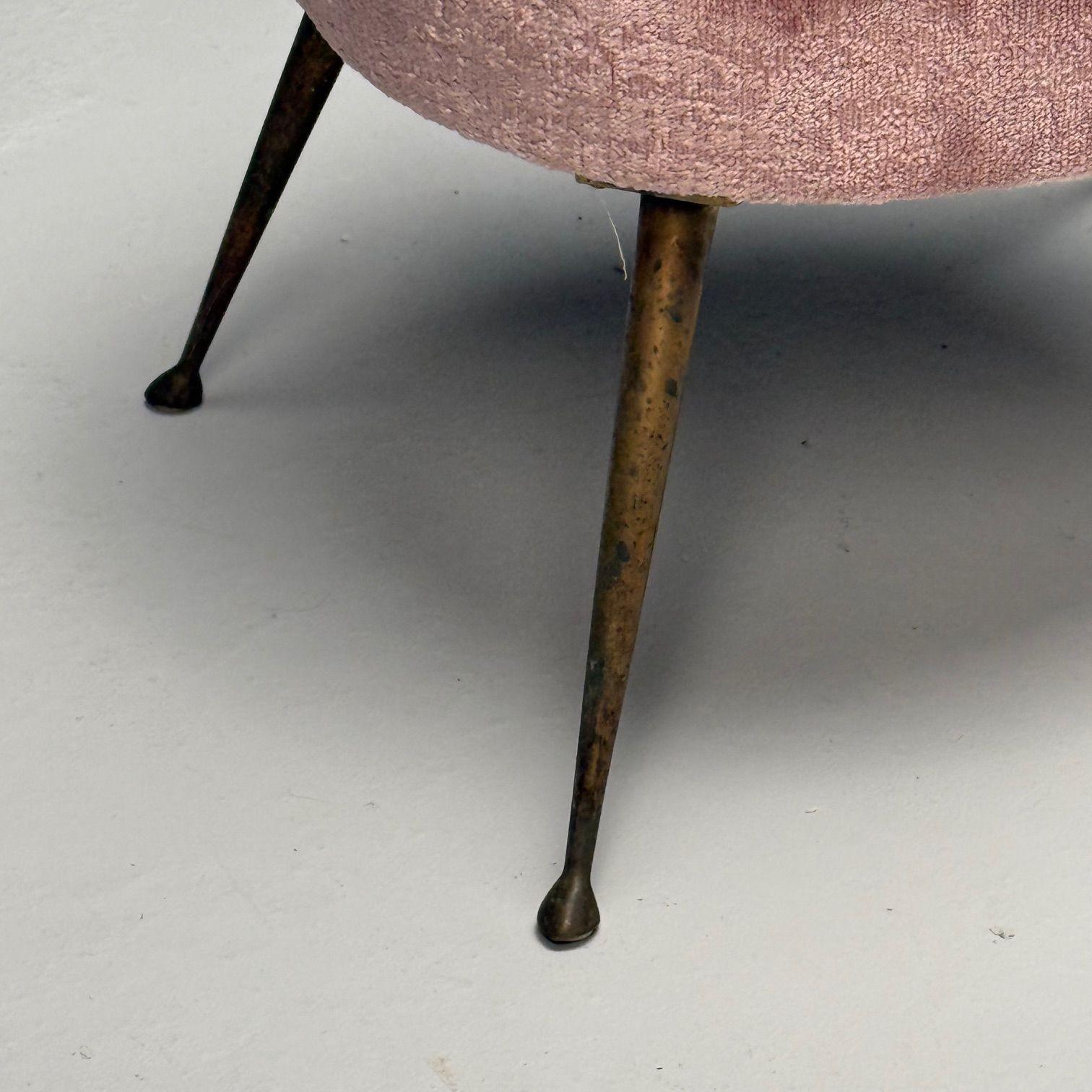 Italian Mid-Century Modern, Footstools, Patinated Brass, Pink Velvet, 1950s For Sale 4