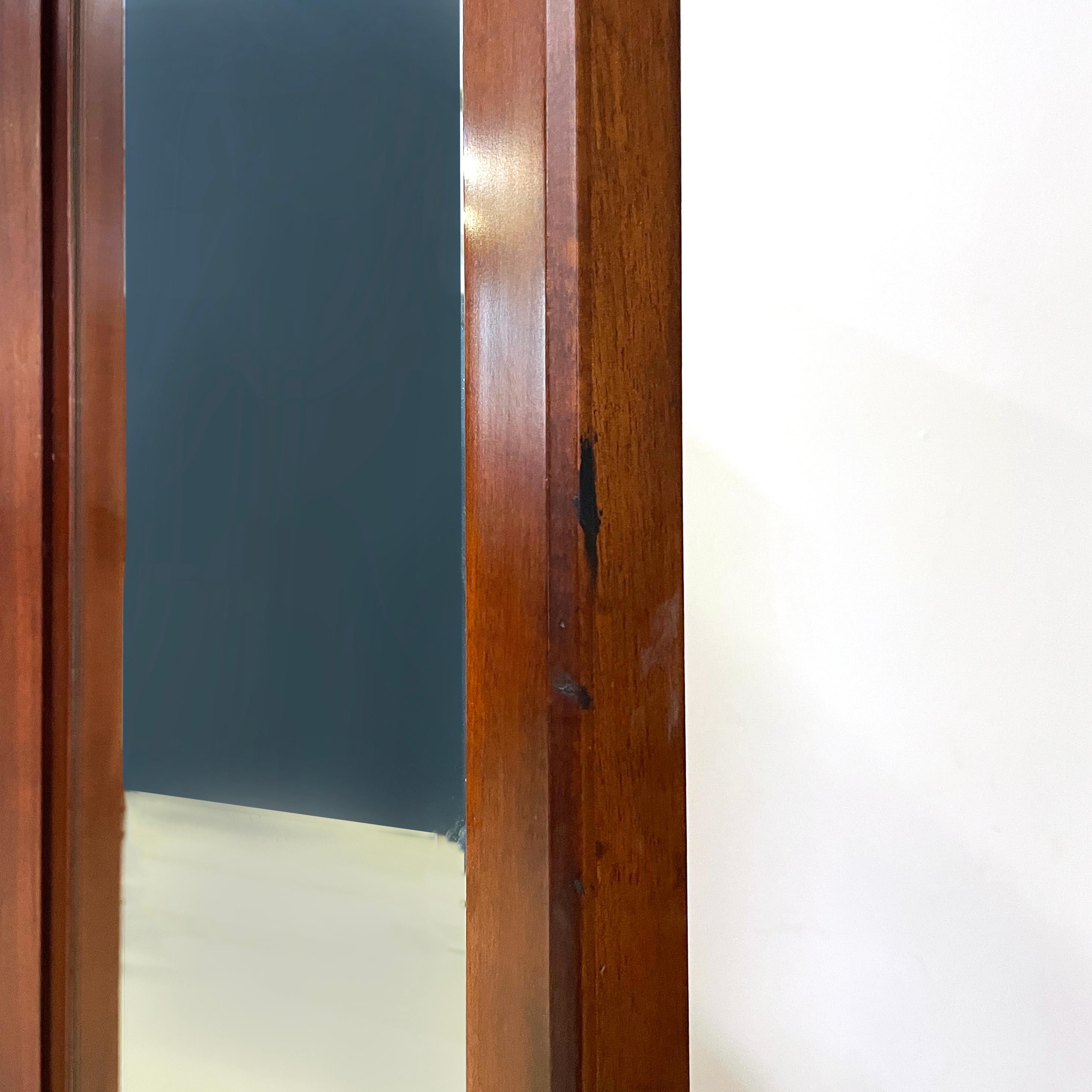 Wood Italian mid-century modern Freestanding full-length floor mirror in wood, 1960s For Sale