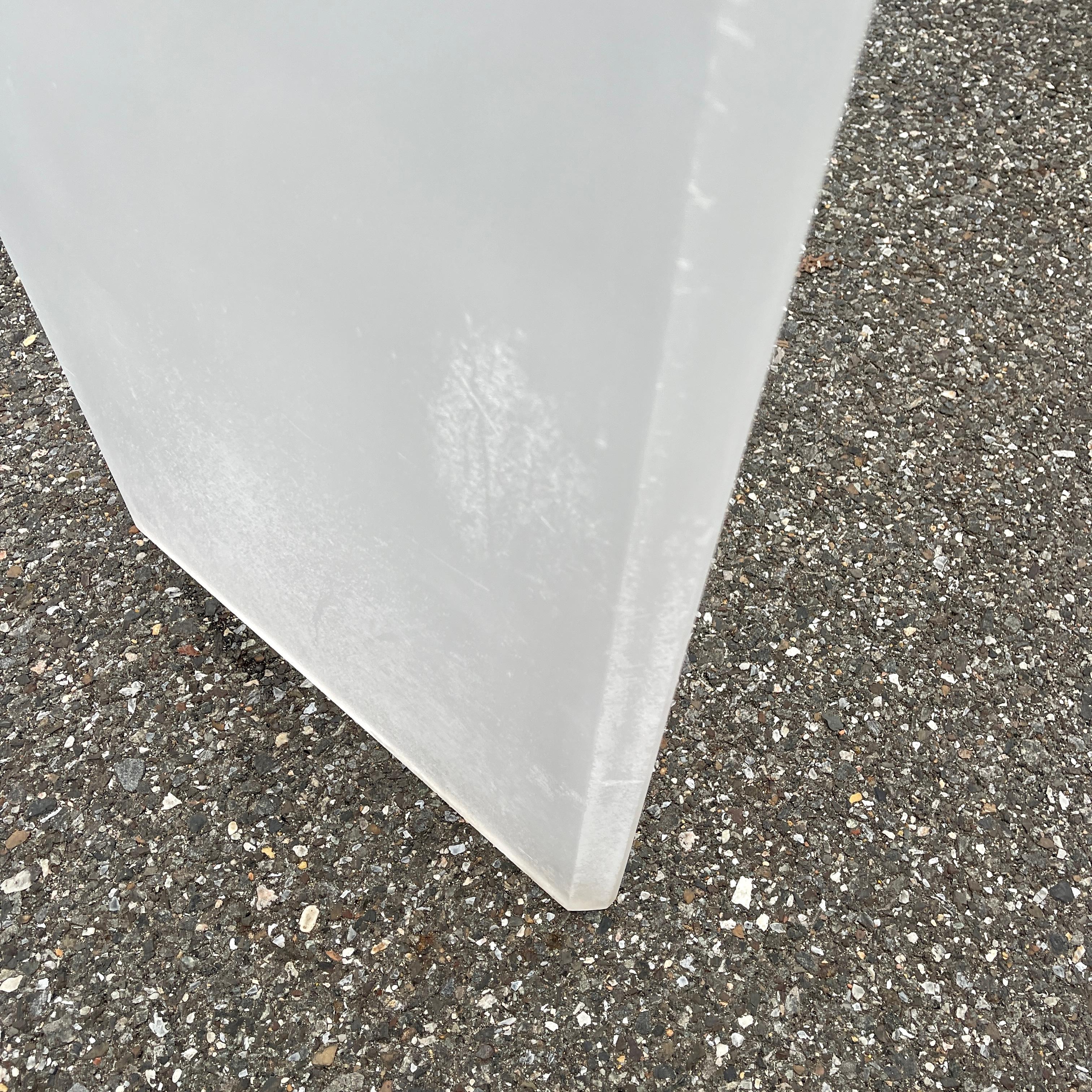 Italian Mid-Century Modern Frosted Lucite Console, 1970's For Sale 8