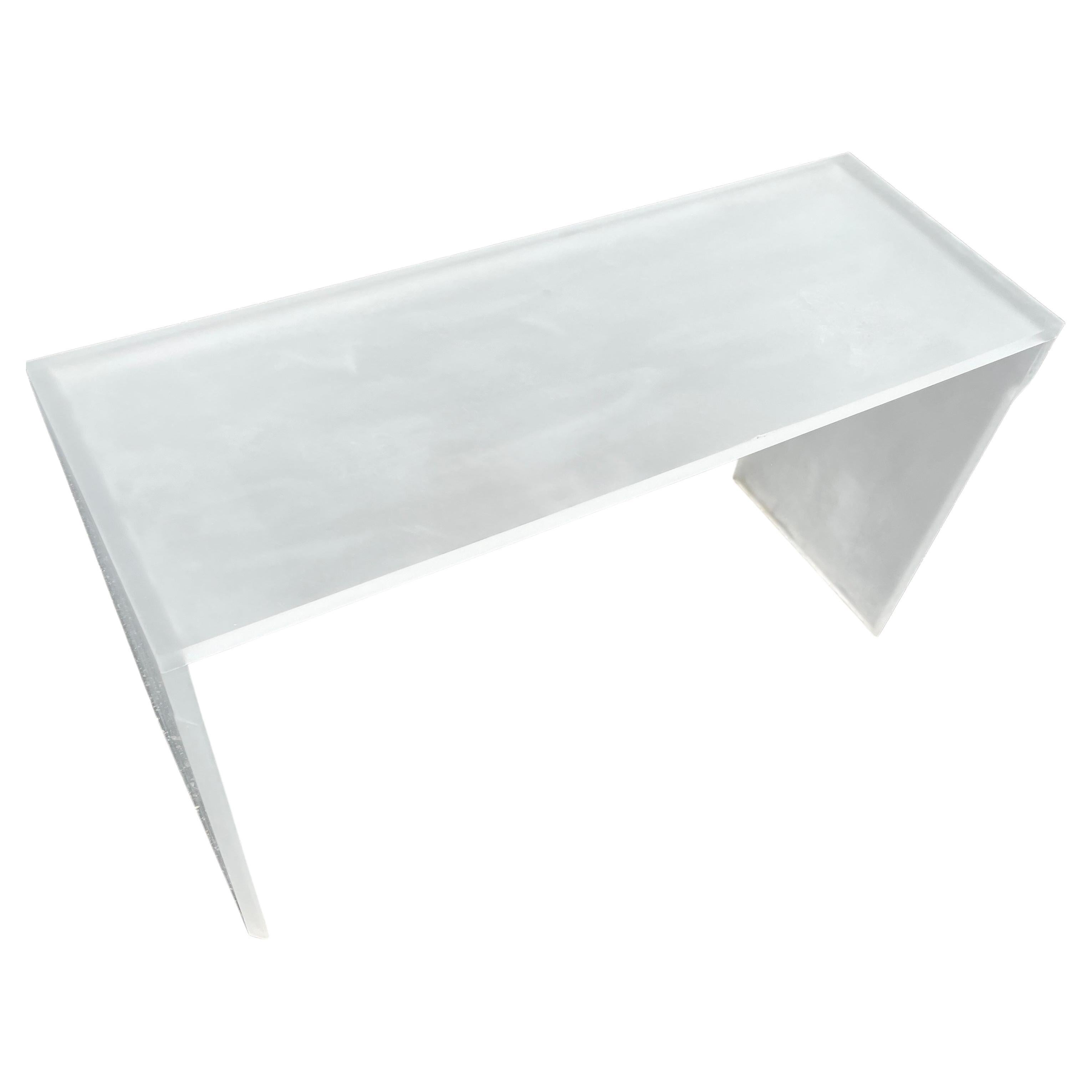 Mid-Century Modern Foyer console in Frosted Lucite, Italy 1970's.
The legs have beveled edges. 