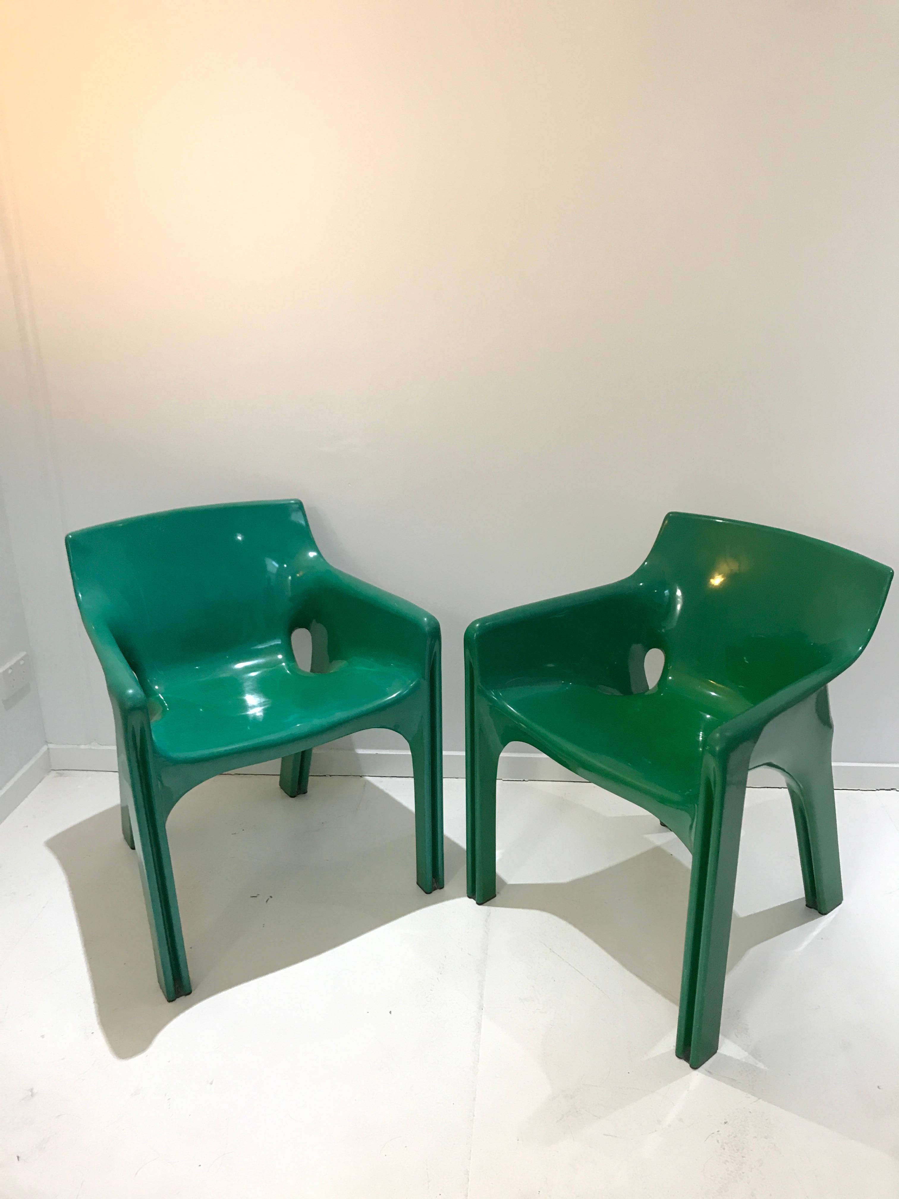 Italian Mid-Century Modern Gaudi Chairs by Vico Magistretti for Artemide, 1970s 6