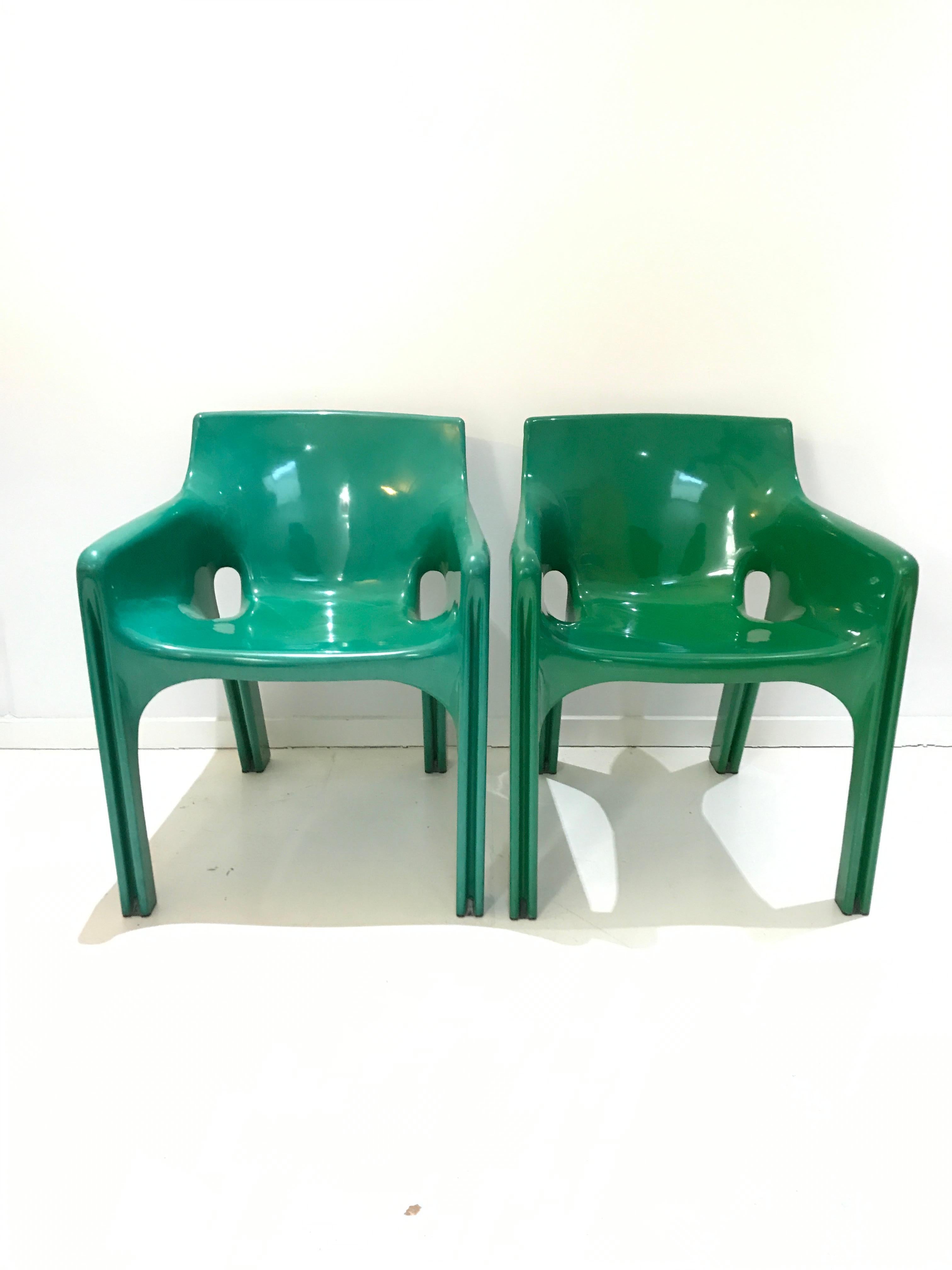 Italian Mid-Century Modern Gaudi Chairs by Vico Magistretti for Artemide, 1970s In Good Condition In Byron Bay, NSW
