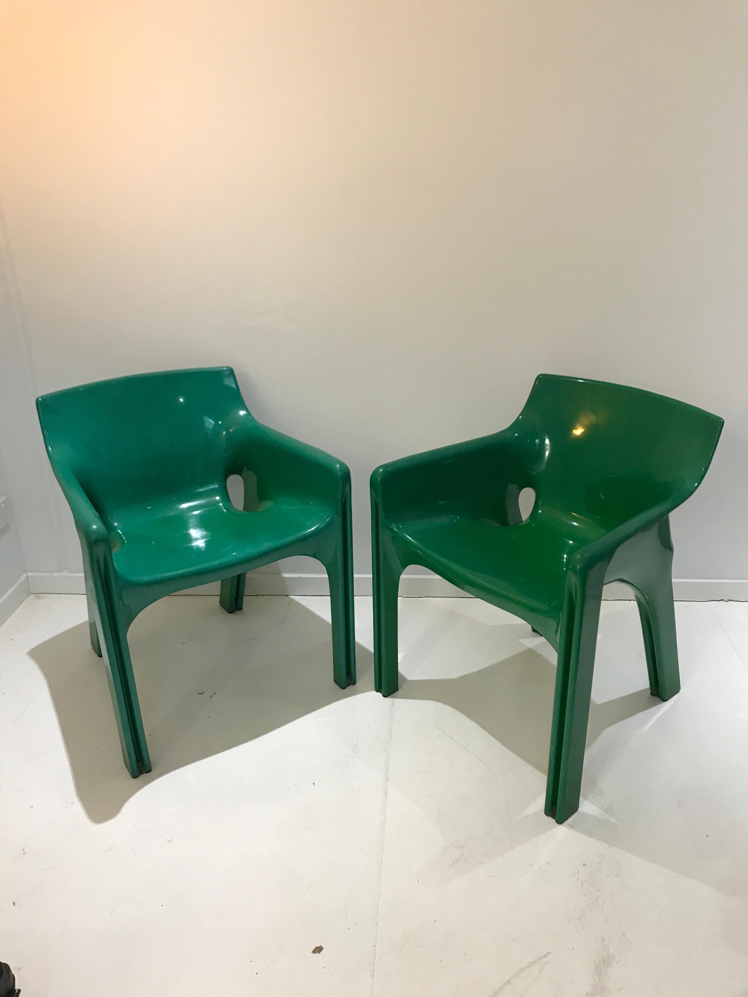 Late 20th Century Italian Mid-Century Modern Gaudi Chairs by Vico Magistretti for Artemide, 1970s