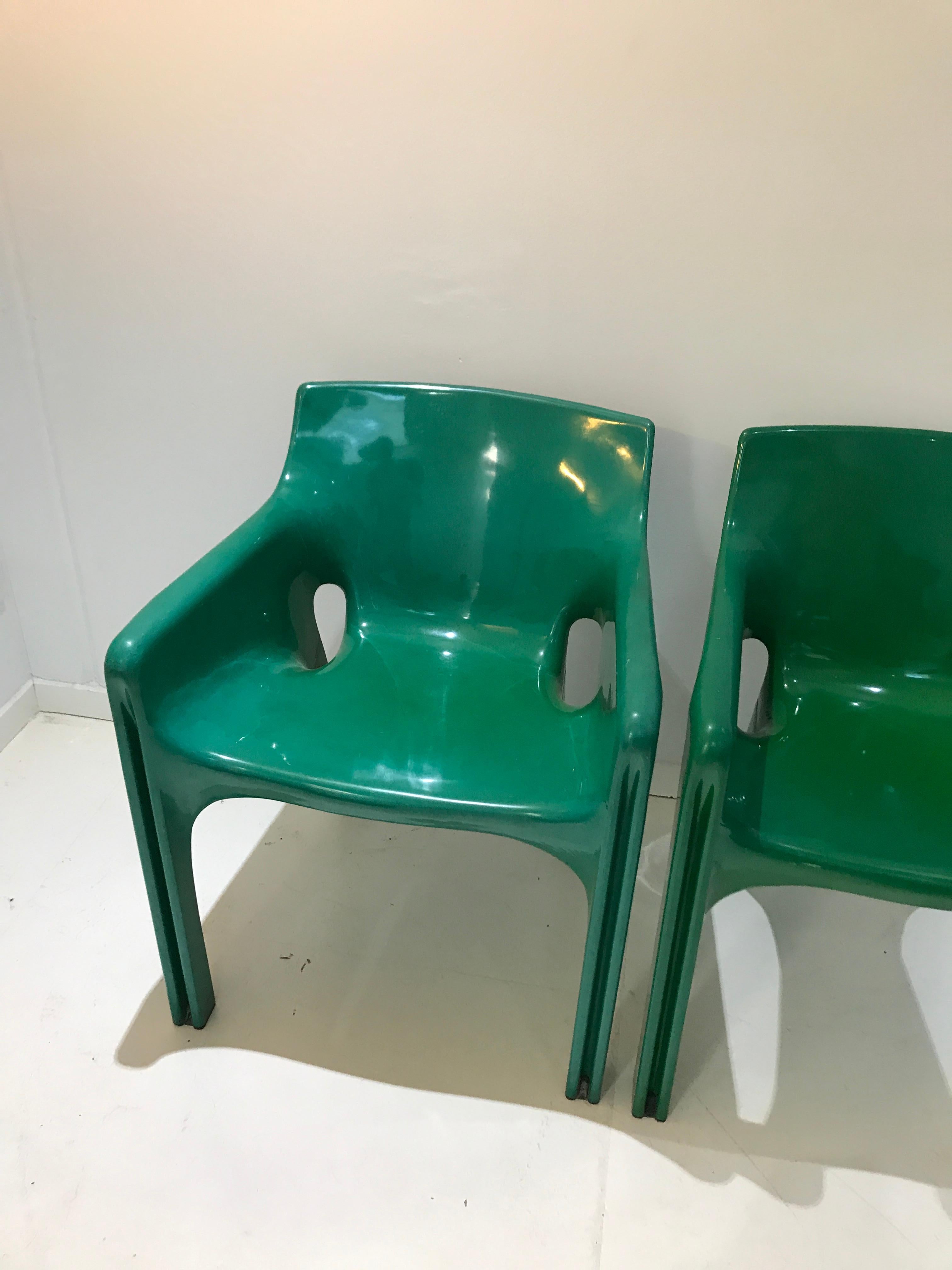 Italian Mid-Century Modern Gaudi Chairs by Vico Magistretti for Artemide, 1970s 1